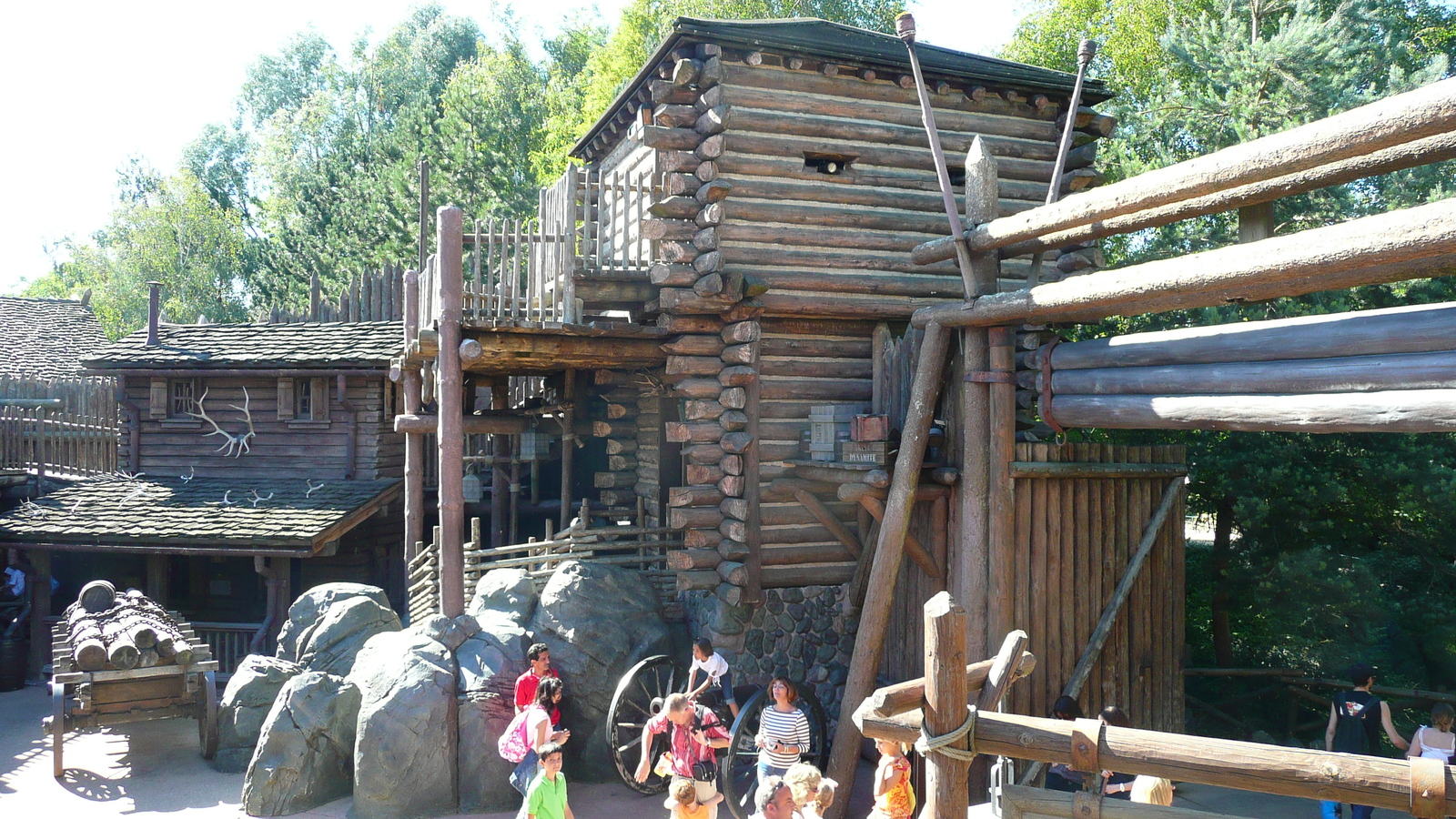 รูปถ่าย ฝรั่งเศส(France) ดิสนีย์แลนด์ปารีส(Disneyland Paris) ตำนานแห่งแดนตะวันตก(Legends of the wild west) 2007-07 20