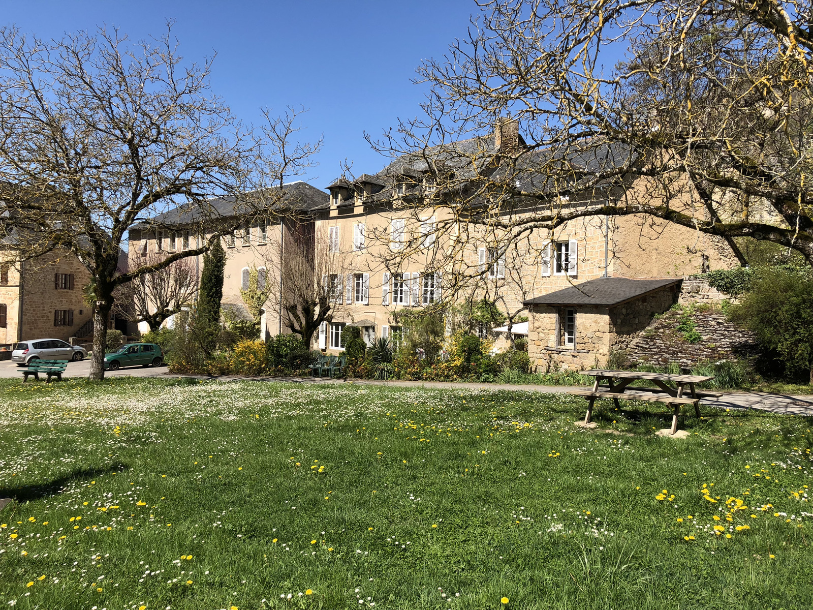 รูปถ่าย ฝรั่งเศส(France) ซาล-ลา-ซูร์ส(Salles la Source) 2018-04 27