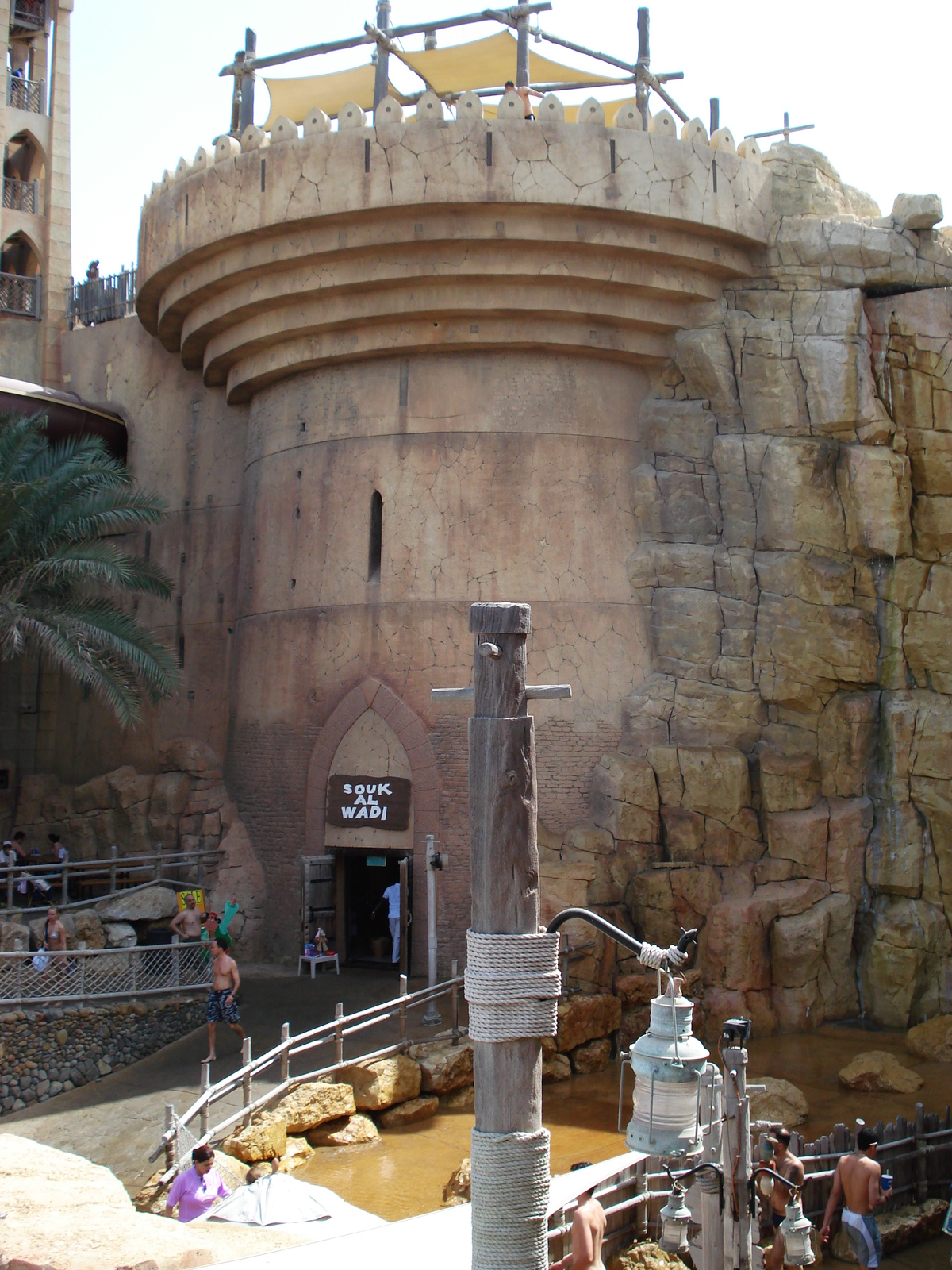 รูปถ่าย สหรัฐอาหรับเอมิเรตส์(United Arab Emirates) ดูไบ(Dubai) สวนน้ำไวลด์วาดี(Wild Wadi) 2007-03 2
