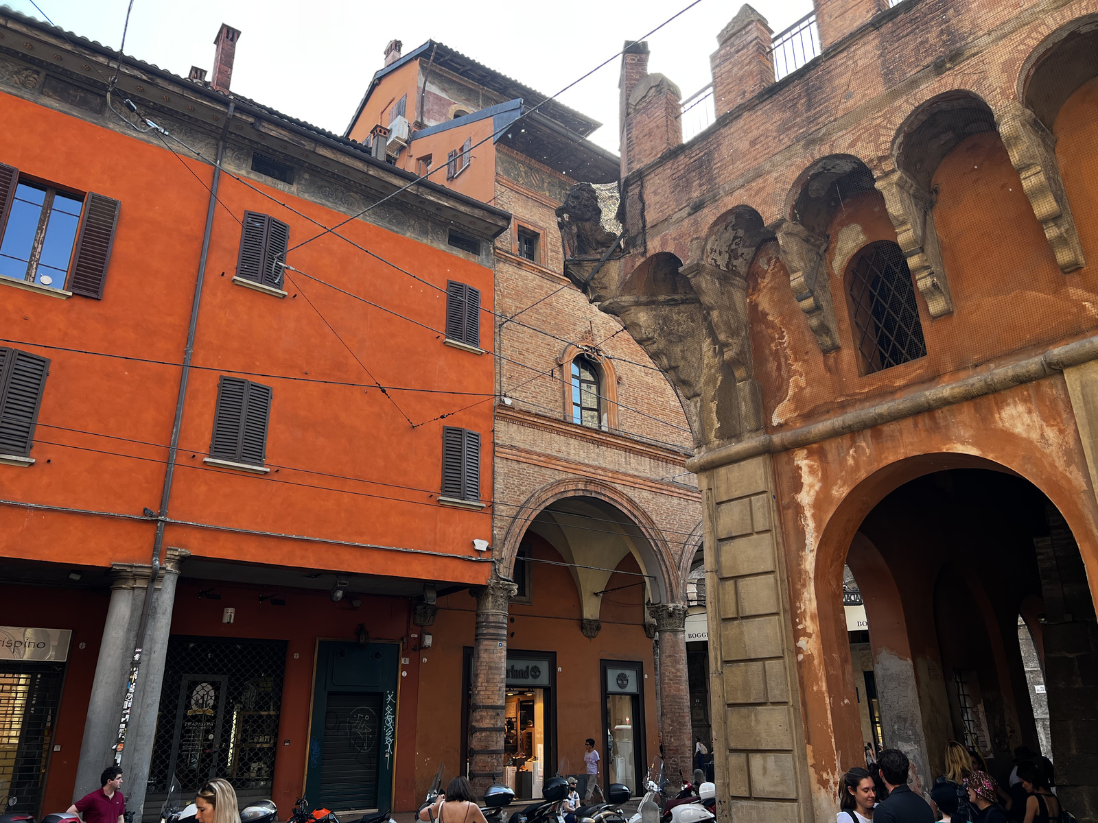 รูปถ่าย อิตาลี(Italy) โบโลญญา(Bologna) 2022-05 18