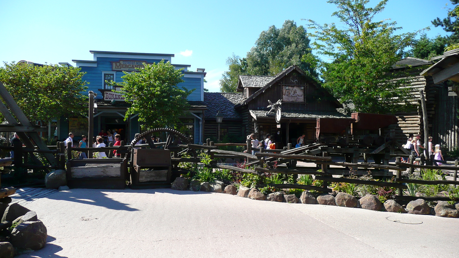 รูปถ่าย ฝรั่งเศส(France) ดิสนีย์แลนด์ปารีส(Disneyland Paris) ตำนานแห่งแดนตะวันตก(Legends of the wild west) 2007-07 14