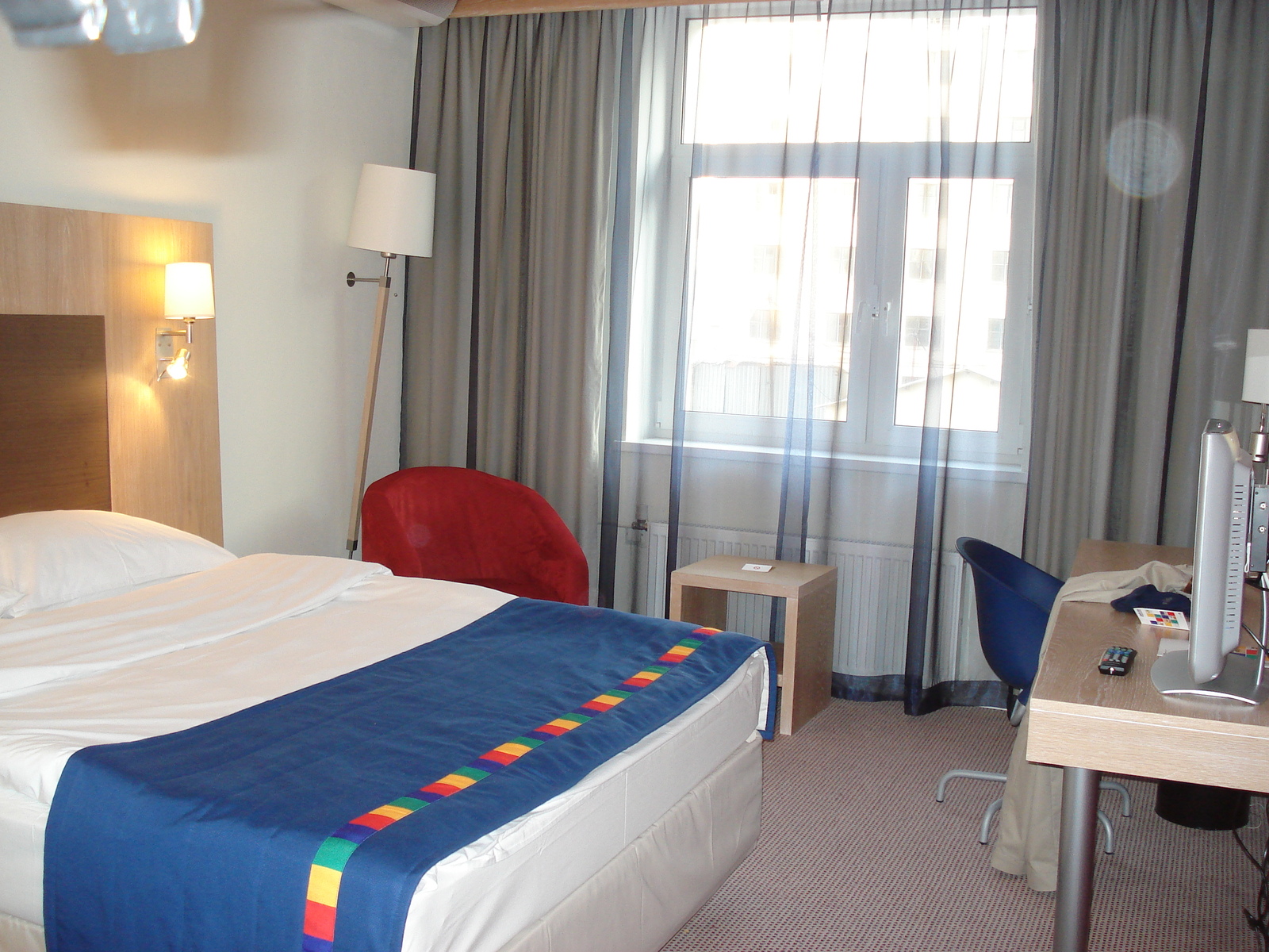 รูปถ่าย รัสเซีย(Russia) เยกาเตรนเบิร์ก(Ekaterinburg) โรงแรมพาร์กอินน์(Park inn Hotel) 2006-07 10