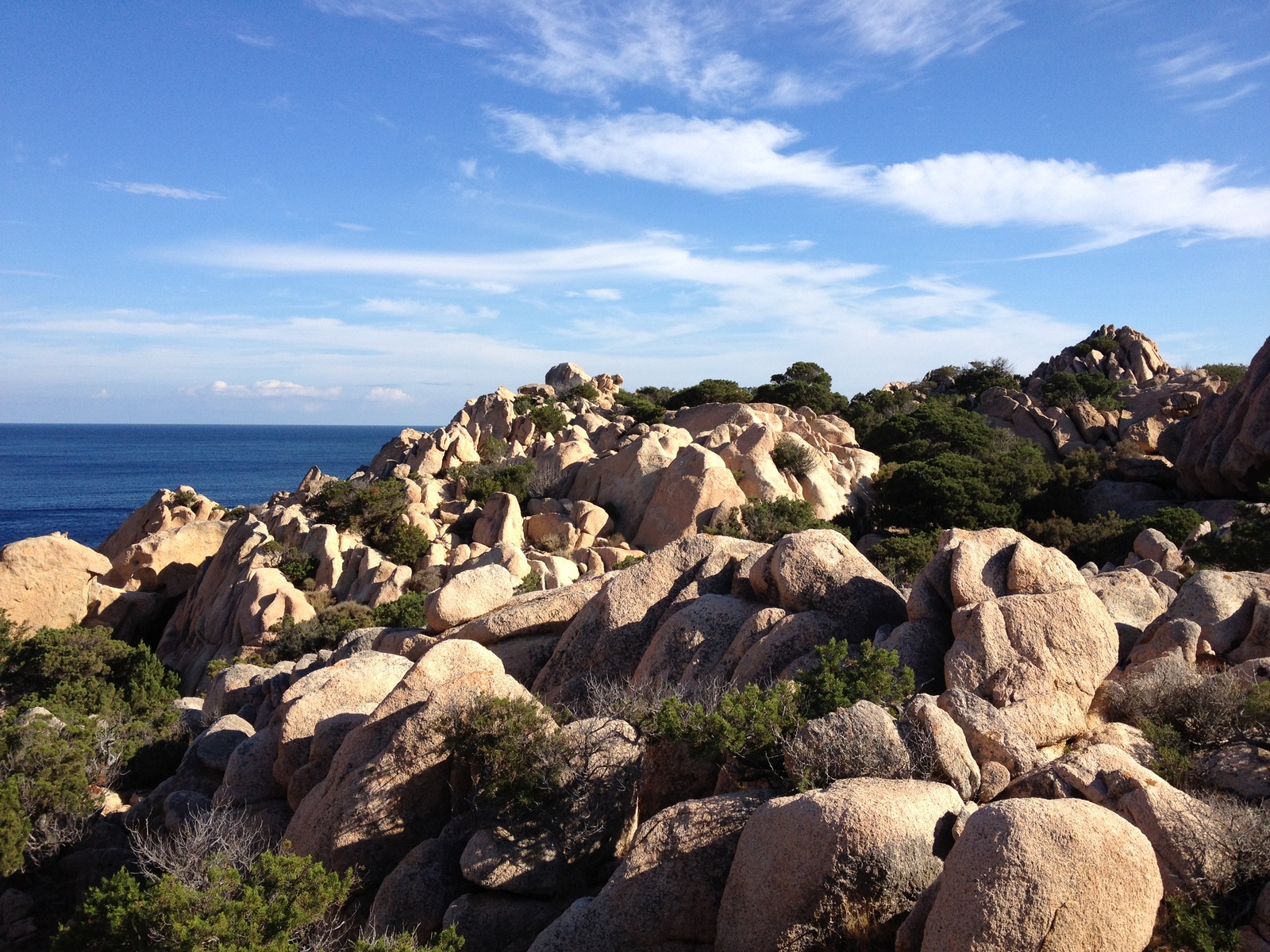 รูปถ่าย อิตาลี(Italy) อ่าวกาลาโกตีชโช(Cala Coticcio) 2012-09 12