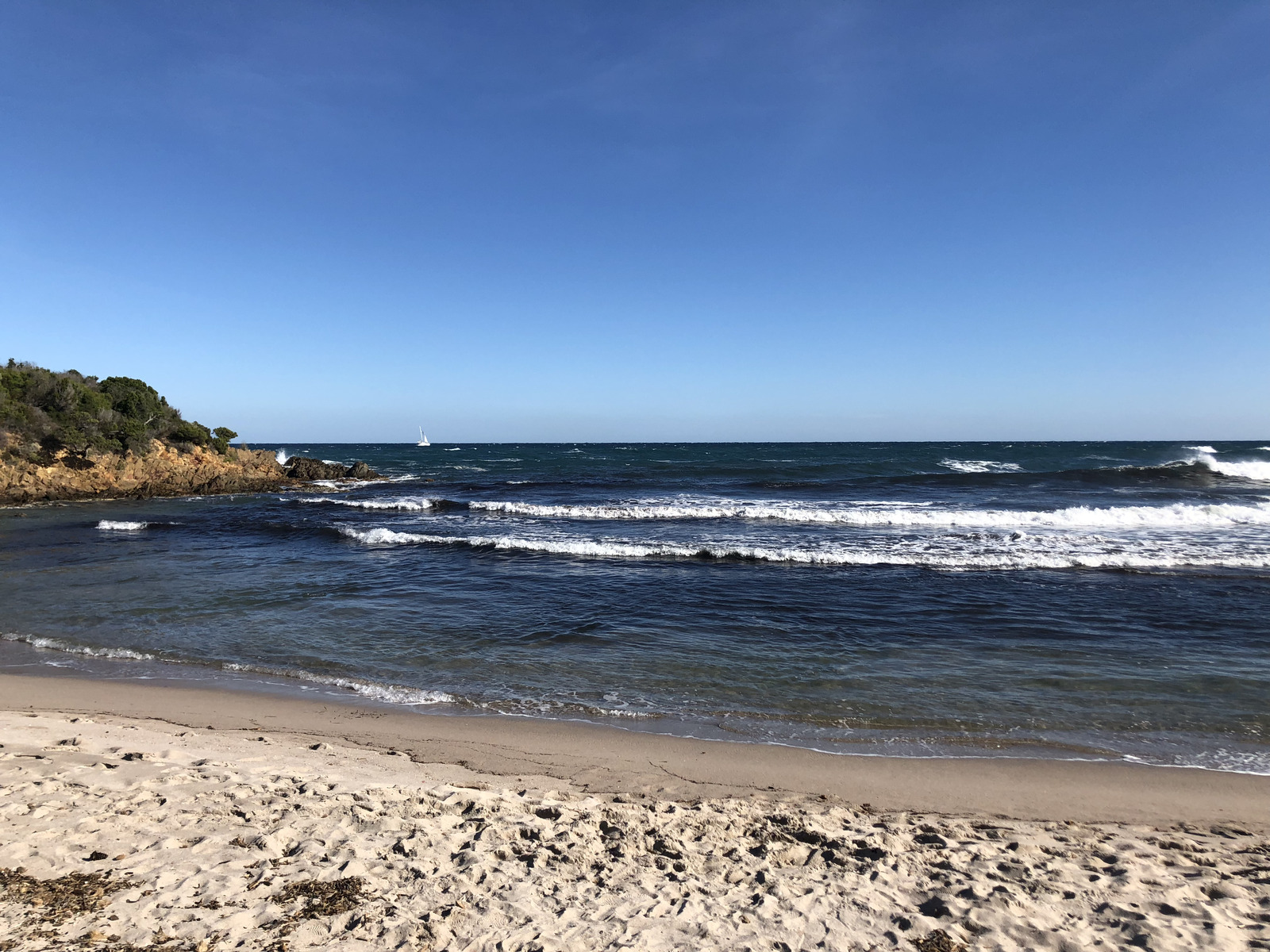 รูปถ่าย ฝรั่งเศส(France) คอร์สิคา(Corsica) โฟเตอา(Fautea) หาดหอคอยเจนัว(Plage de la Tour Genoise) 2018-09 2