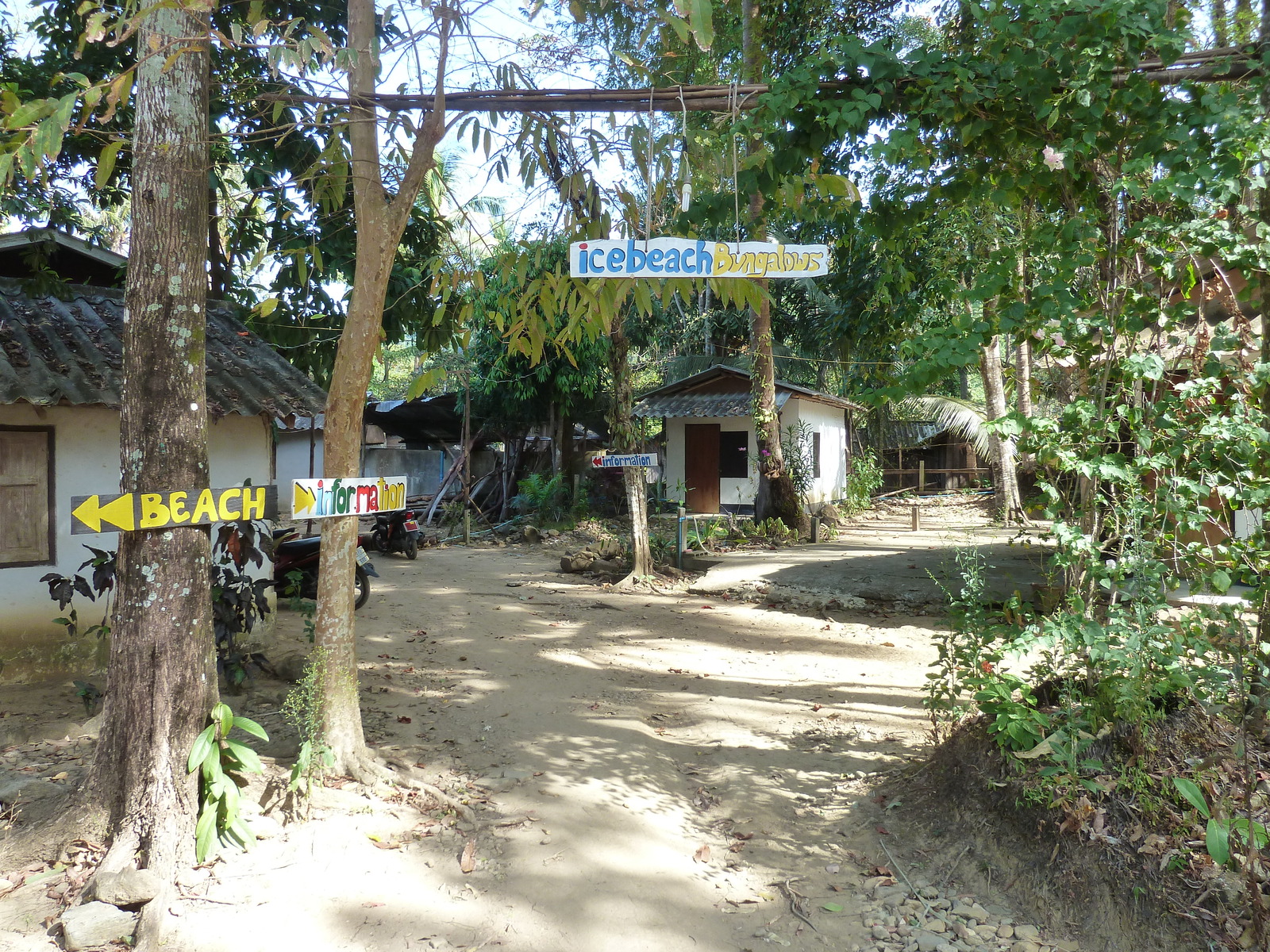 รูปถ่าย ไทย(Thailand) เกาะช้าง(Ko Chang) 2011-12 39