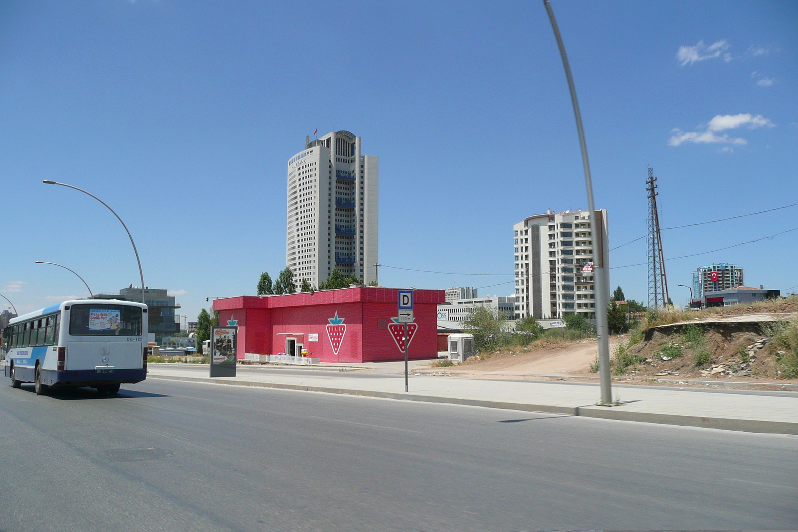 รูปถ่าย ตุรกี(Turkey) อังการา(Ankara) ถนนจากบิลเคนต์ไปอังการา(Bilkent to Ankara road) 2008-07 63