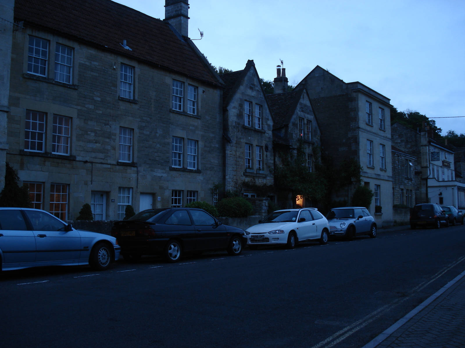 รูปถ่าย อังกฤษ(United Kingdom) แบรดฟอร์ดออนเอวอน(Bradford on Avon) 2006-05 4
