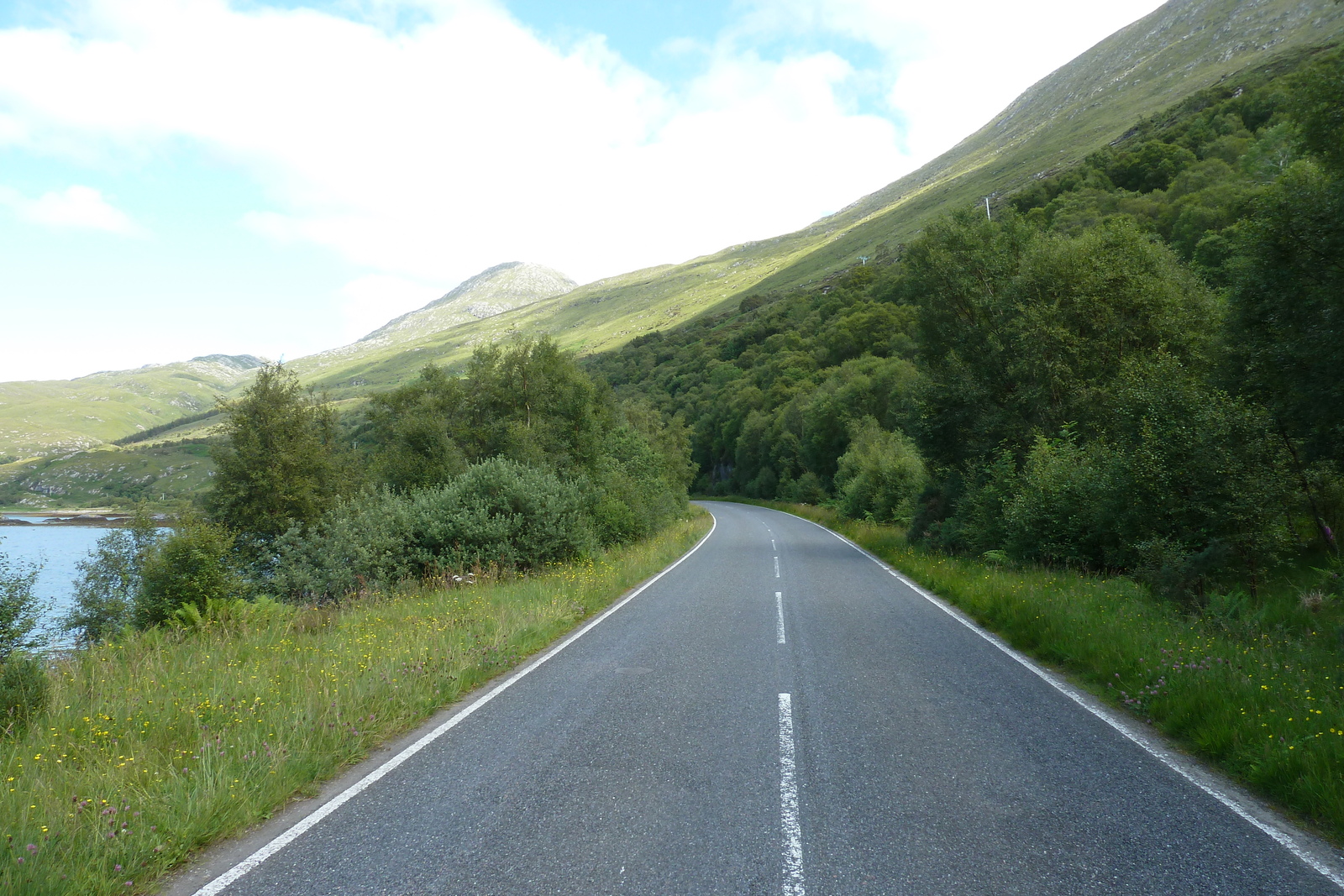รูปถ่าย อังกฤษ(United Kingdom) สกอตแลนด์(Scotland) เซเลน(Salen) 2011-07 21