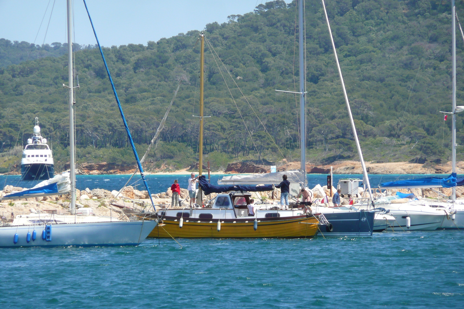 รูปถ่าย ฝรั่งเศส(France) เกาะปอร์เกอรอล(Porquerolles Island) ท่าเรือปอร์เกอรอล(Porquerolles harbour) 2008-05 68