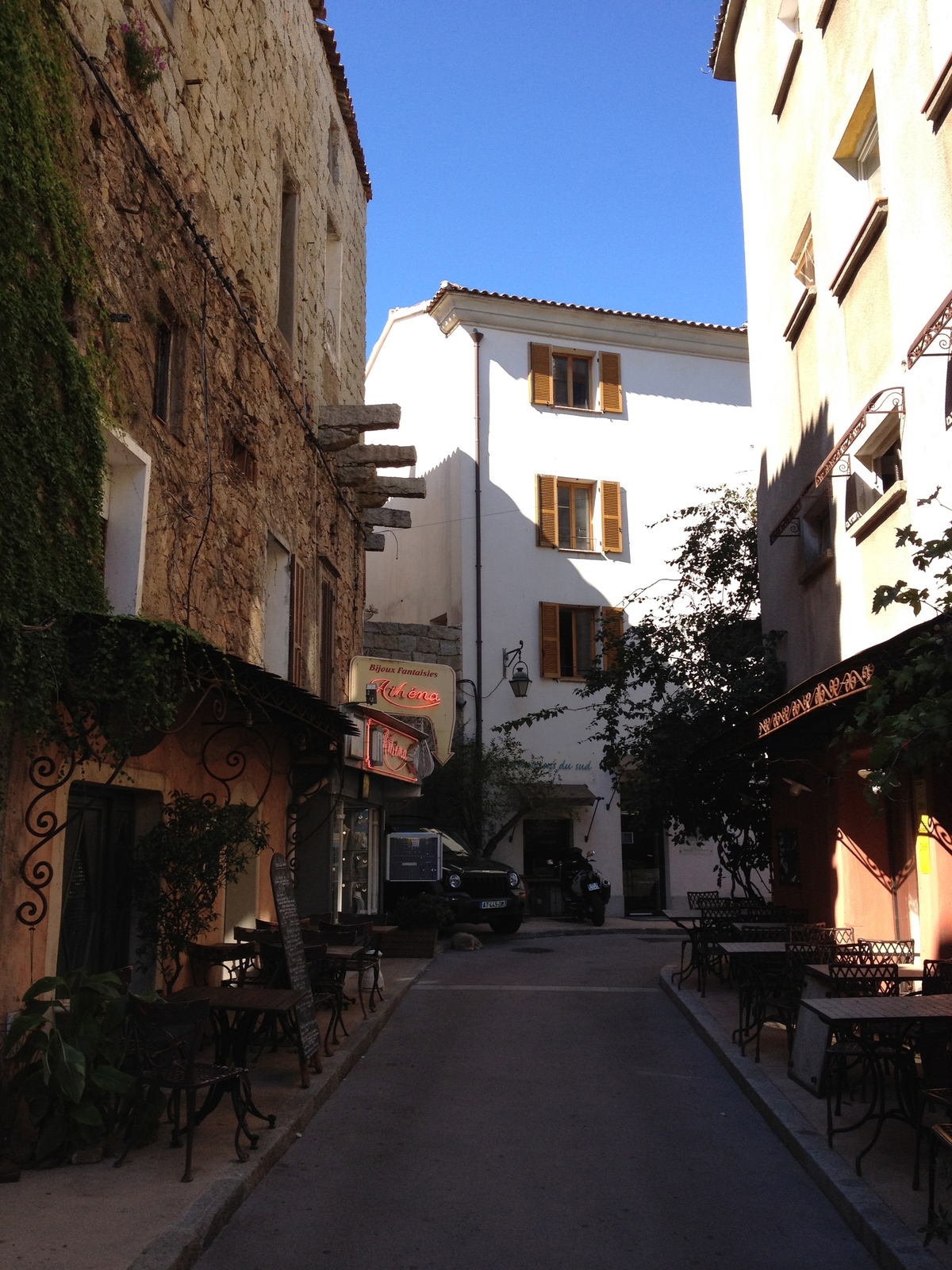 รูปถ่าย ฝรั่งเศส(France) คอร์สิคา(Corsica) ปอร์โต-เวกคีโอ(Porto Vecchio) 2012-09 16