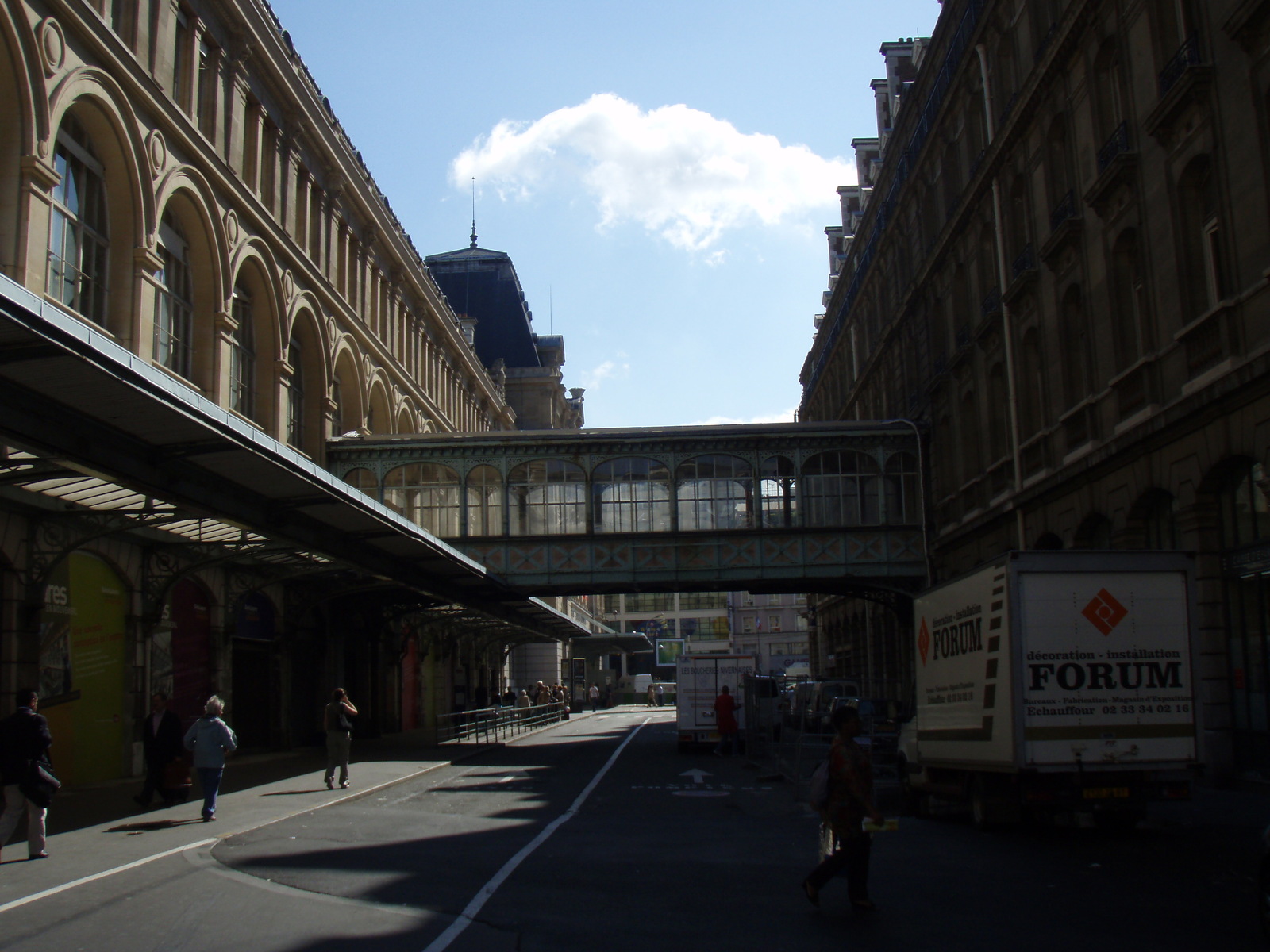 รูปถ่าย ฝรั่งเศส(France) ปารีส(Paris) สถานีรถไฟแซ็ง-ลาซาร์(Gare St Lazare) 2007-07 5