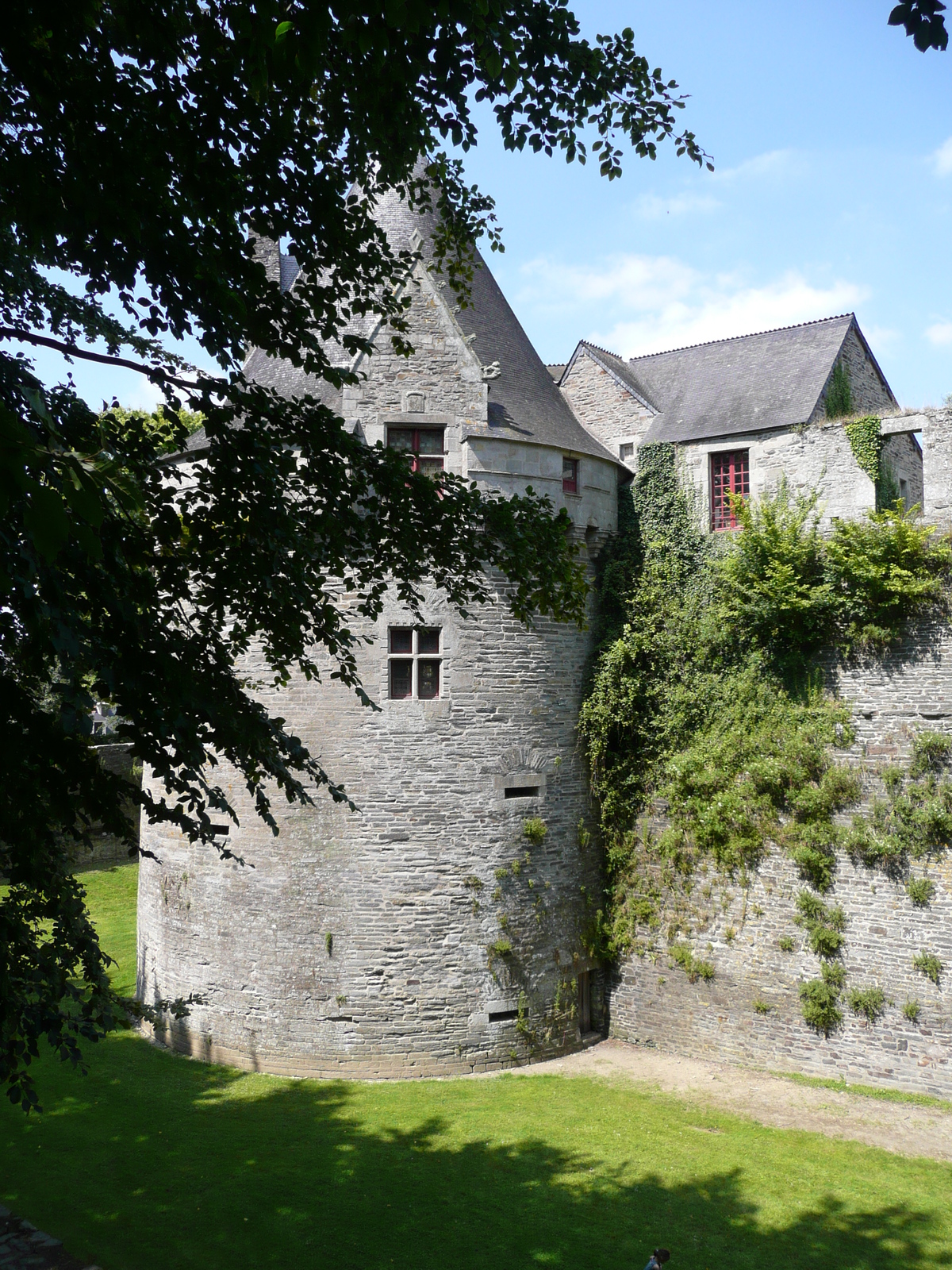 รูปถ่าย ฝรั่งเศส(France) ปองติวี่(Pontivy) ปราสาทดยุกแห่งโรออง(Rohan's Dukes Castle) 2007-08 113