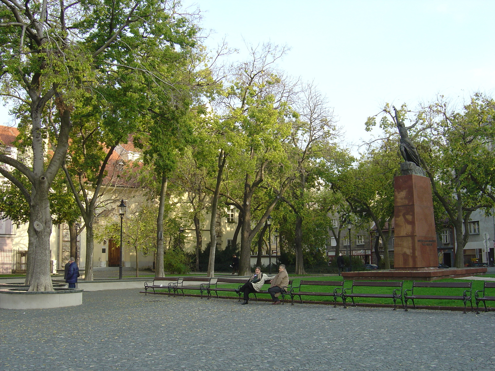 รูปถ่าย สโลวะเกีย(Slovakia) บราทิสลาวา(Bratislava) 2004-11 19