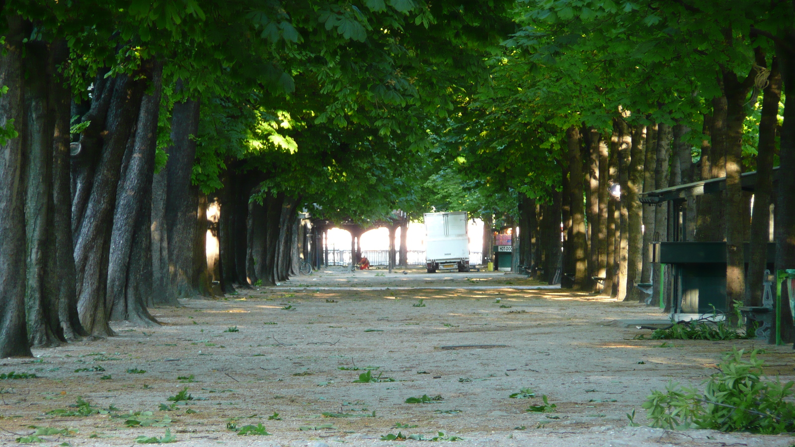 รูปถ่าย ฝรั่งเศส(France) ปารีส(Paris) ช็องเซลีเซ(Champs Elysees) 2007-04 88