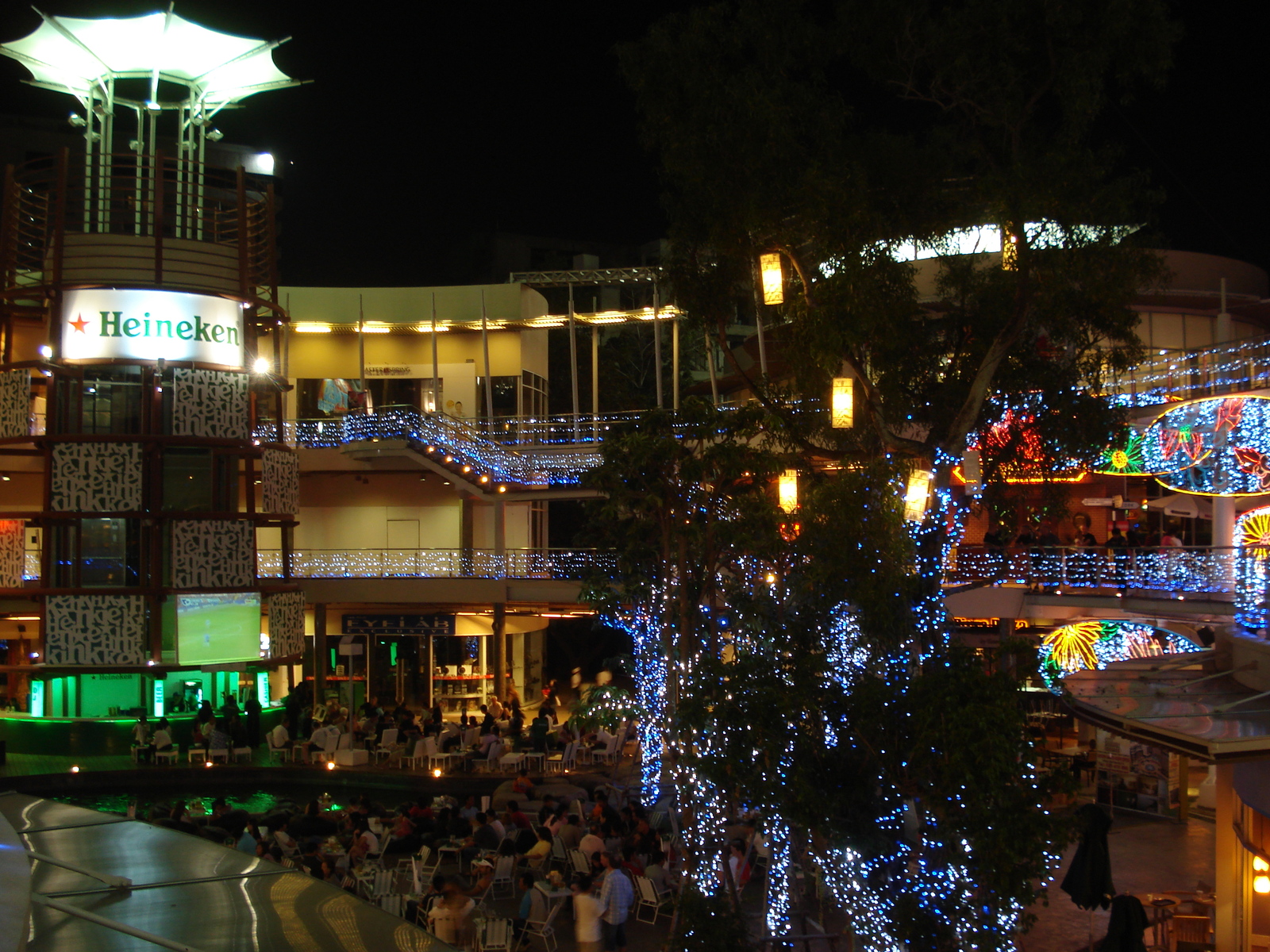 รูปถ่าย ไทย(Thailand) พัทยา(Pattaya) ถนนพัทยาอเวนิว(Pattaya Avenue) 2008-01 10