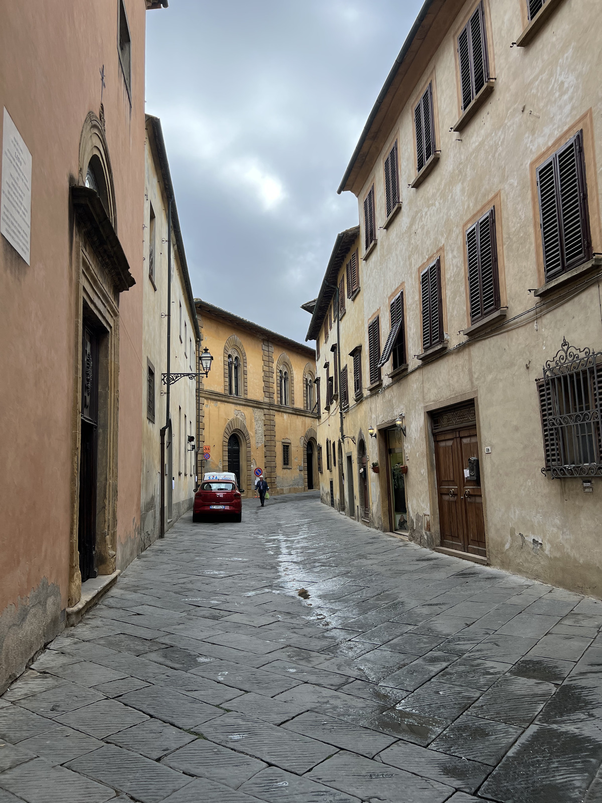 รูปถ่าย อิตาลี(Italy) วอลแตร์รา(Volterra) 2021-09 75