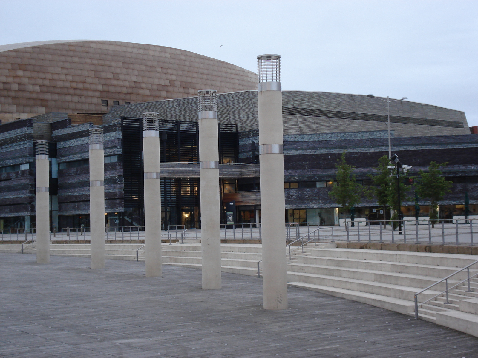 รูปถ่าย อังกฤษ(United Kingdom) คาร์ดิฟ(Cardiff) 2006-05 9