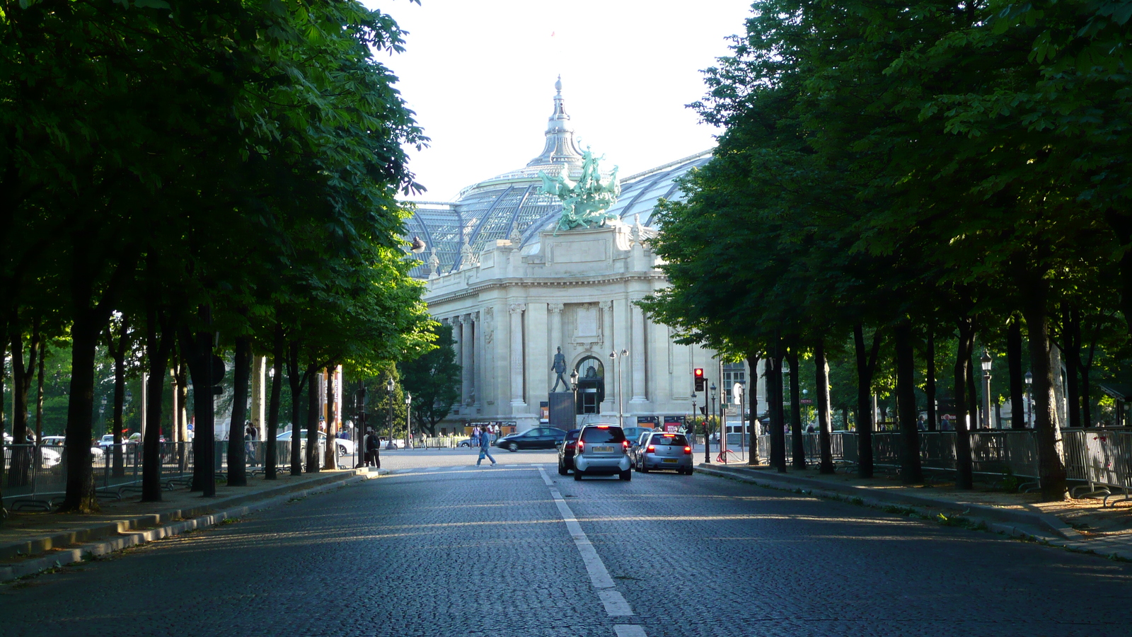 รูปถ่าย ฝรั่งเศส(France) ปารีส(Paris) ช็องเซลีเซ(Champs Elysees) 2007-04 101