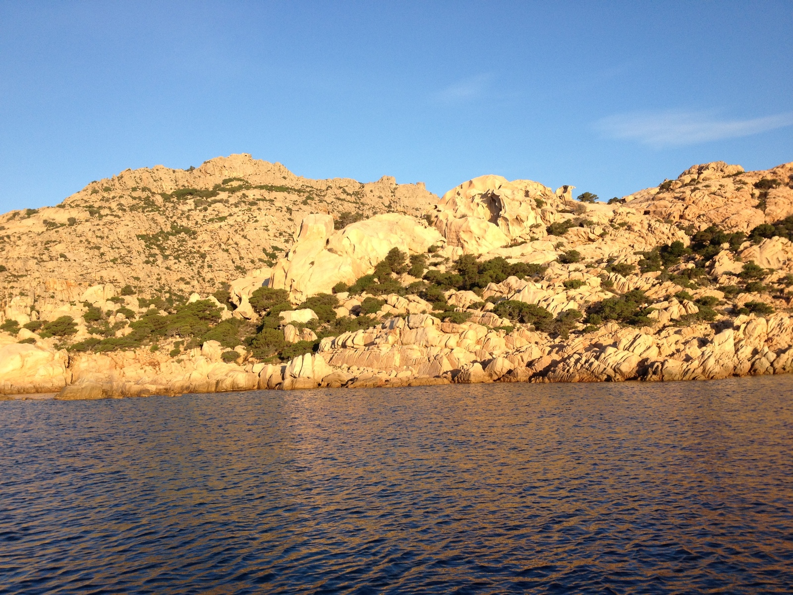 รูปถ่าย อิตาลี(Italy) อ่าวกาลาโกตีชโช(Cala Coticcio) 2012-09 45