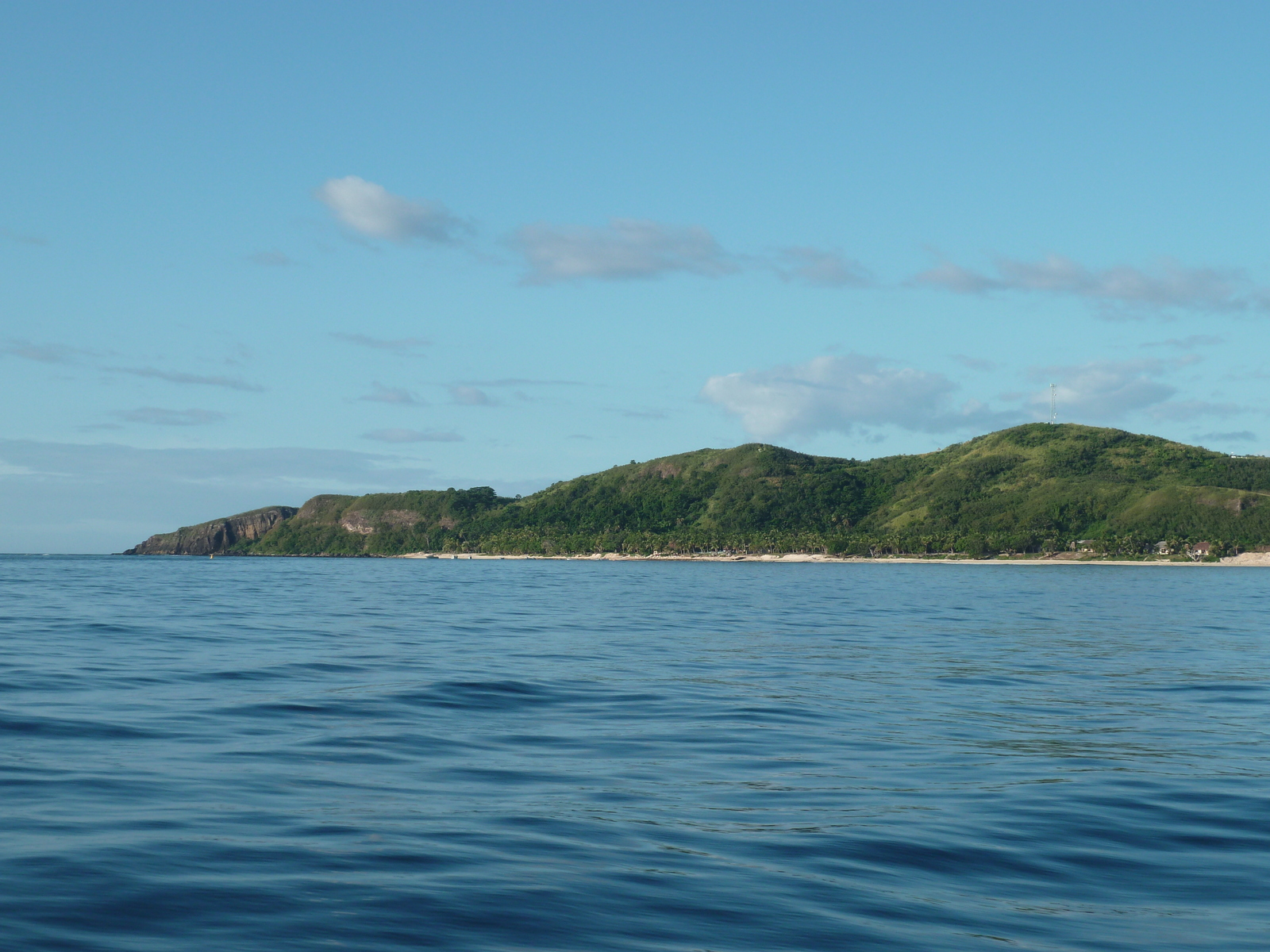 รูปถ่าย ฟิจิ(Fiji) จากเกาะอามูนูกาไปเกาะแคสต์อะเวย์(Amunuca Island to Castaway Island) 2010-05 26
