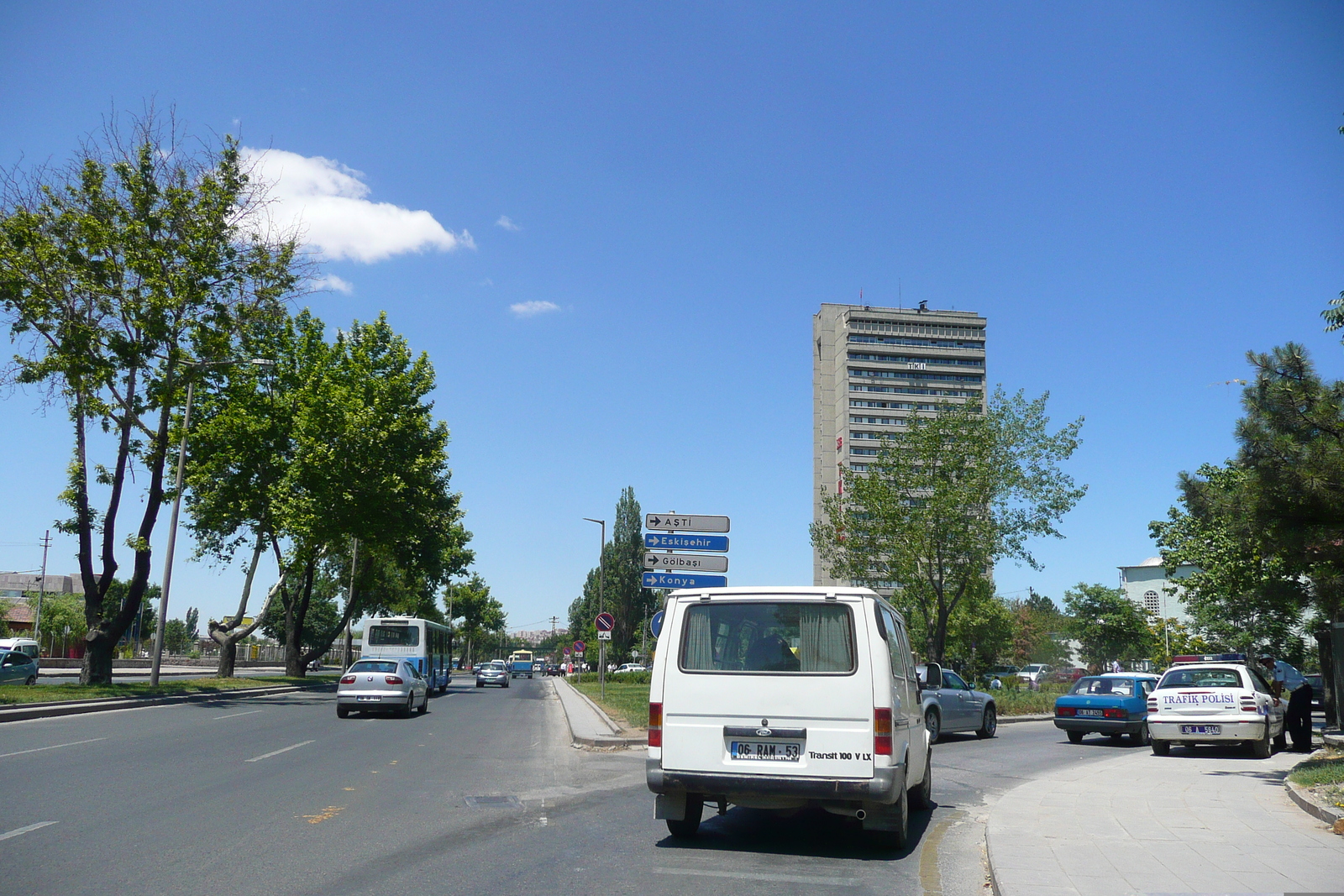 รูปถ่าย ตุรกี(Turkey) อังการา(Ankara) ถนนจากบิลเคนต์ไปอังการา(Bilkent to Ankara road) 2008-07 44