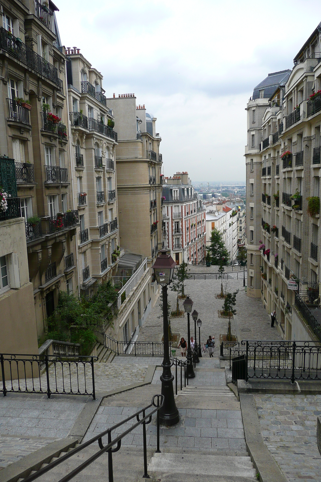 รูปถ่าย ฝรั่งเศส(France) ปารีส(Paris) มังท์มาร์เทรอ(Montmartre) 2007-06 100