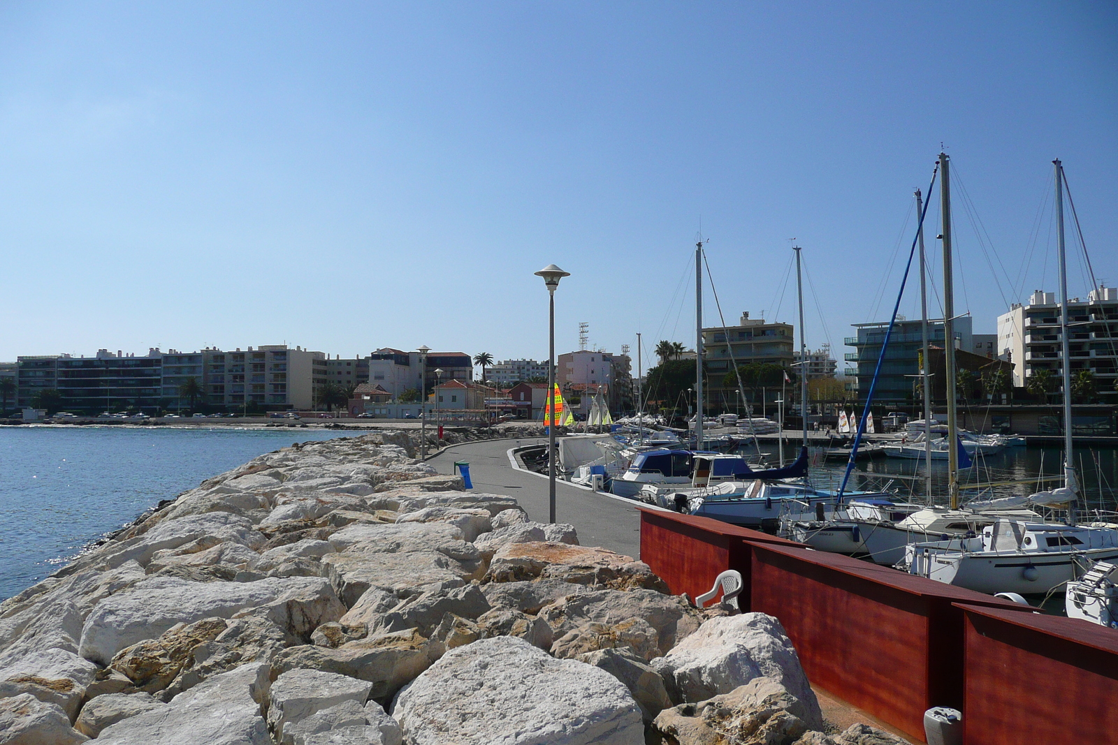รูปถ่าย ฝรั่งเศส(France) คานส์(Cannes) หาดกาซาแญร์(Plage Gazagnaire) 2008-03 91