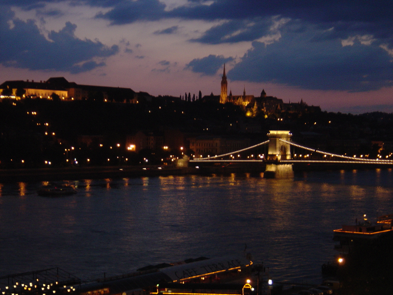 รูปถ่าย ฮังการี(Hungary) บูดาเปสต์(Budapest) 2004-05 375