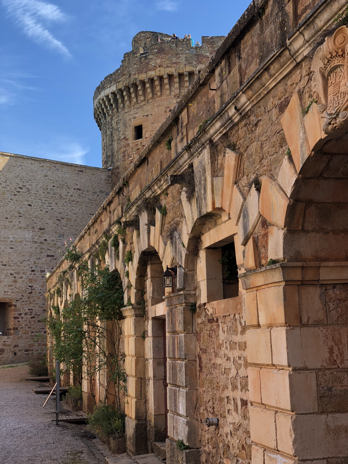 รูปถ่าย ฝรั่งเศส(France) ปราสาทกัสแตลโนเบรอเตอนู(Castelnau Bretenoux Castle) 2018-04 48