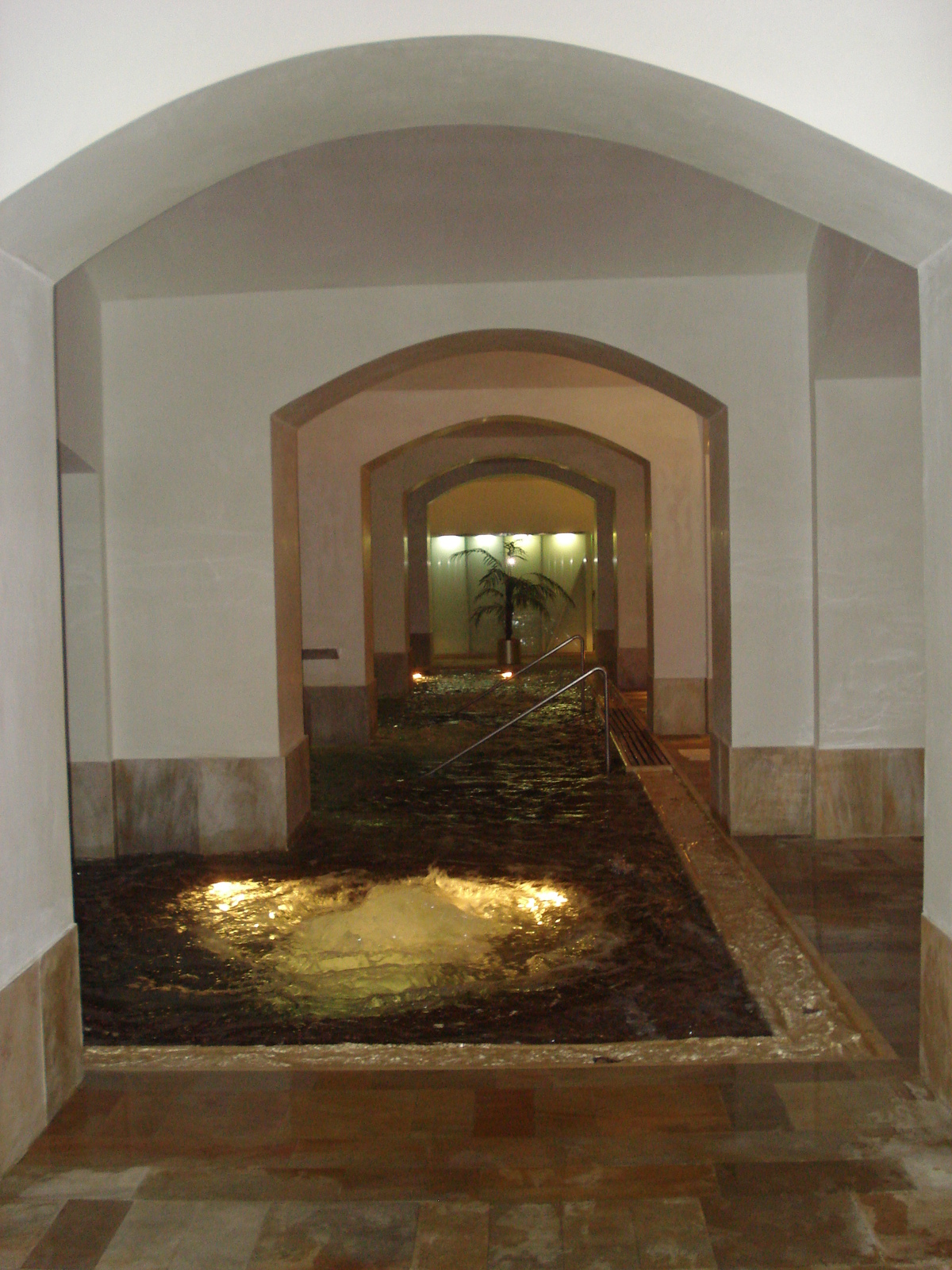 รูปถ่าย สาธารณรัฐเช็ก(Czech Republic) ปราก(Prague) โรงแรมคาร์โลที่ 4 บอสโกโล(Carlo IV Boscolo Hotel) 2007-07 17