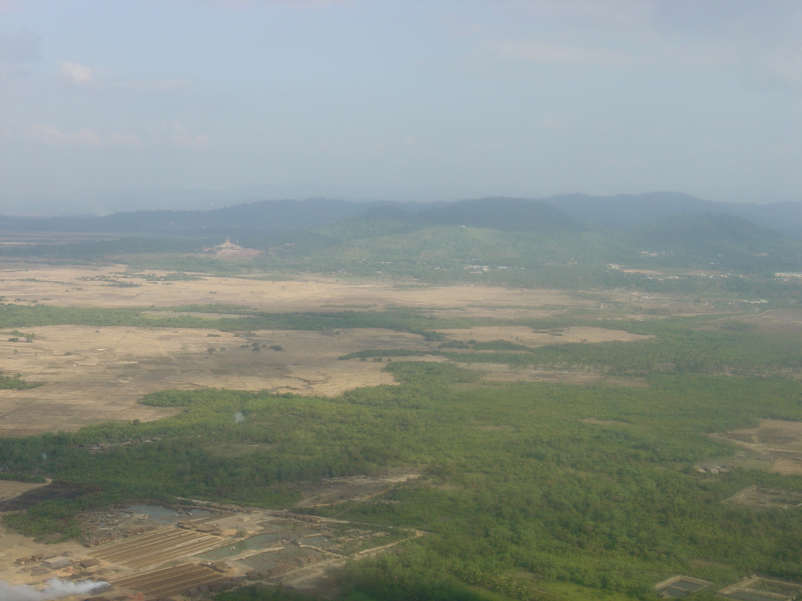 รูปถ่าย พม่า(Myanmar) มะริด(Myeik (Mergui)) 2005-01 160