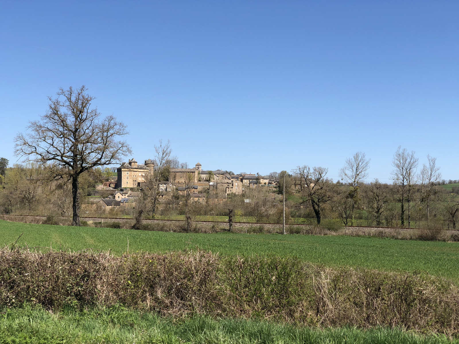 รูปถ่าย ฝรั่งเศส(France) มีโย(Millau) 2018-04 10
