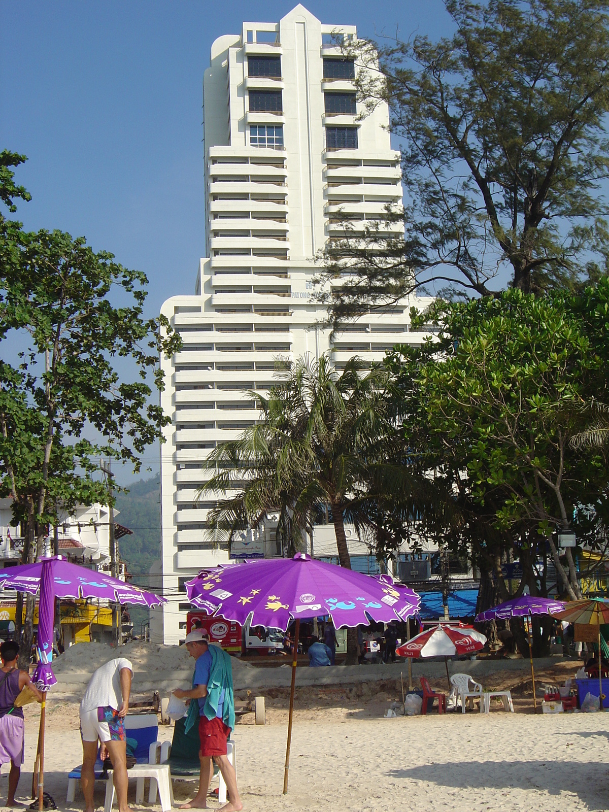 รูปถ่าย ไทย(Thailand) ภูเก็ต(Phuket) ป่าตอง(Patong) หาดทราย(Beach) 2005-12 58
