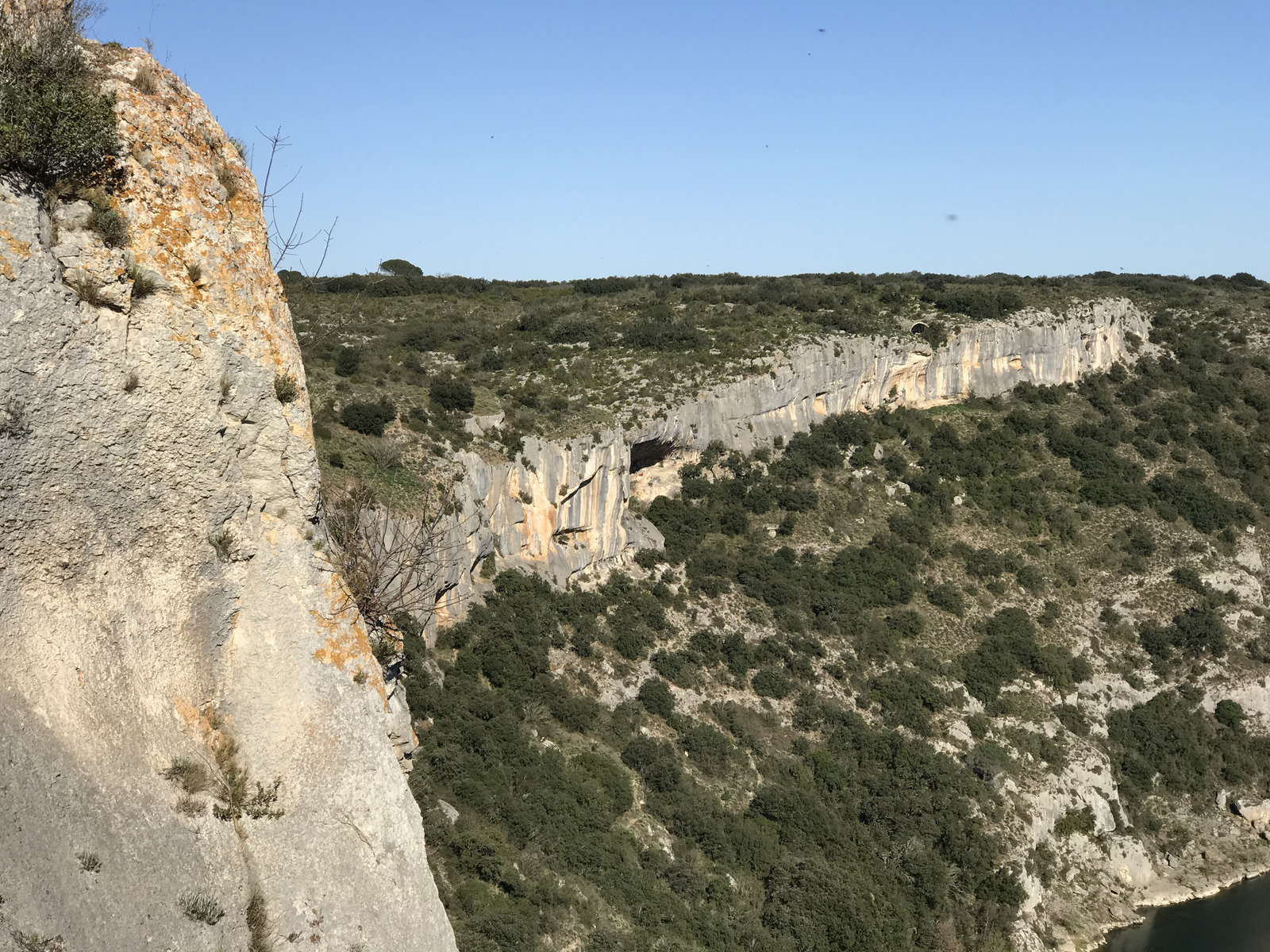 รูปถ่าย ฝรั่งเศส(France) นีเมอ(Nimes) 2021-05 15