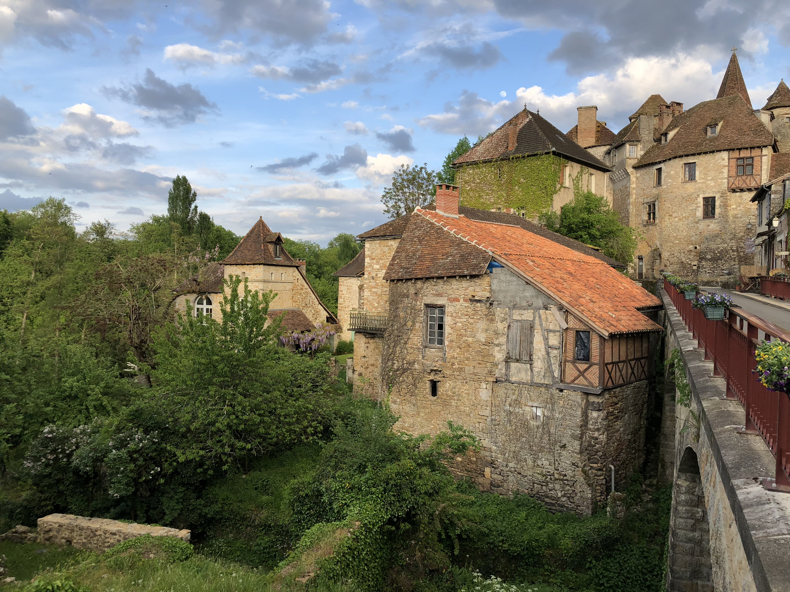 รูปถ่าย ฝรั่งเศส(France) กาเรนนัก(Carennac) 2018-04 115