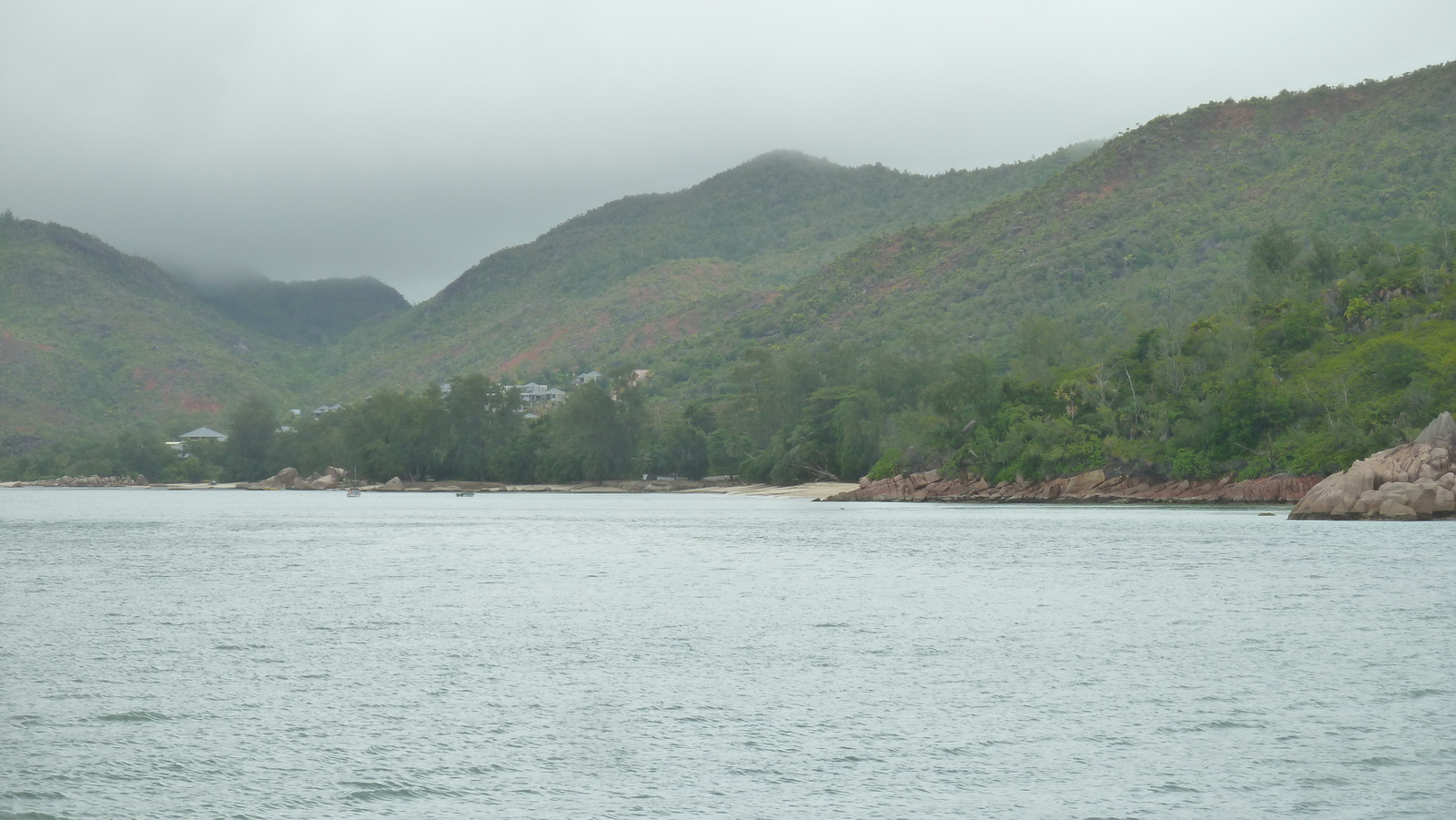 รูปถ่าย เซเชลส์(Seychelles) อ่าวอ็องส์ปอสเซสซียง(Anse Possession) 2011-10 100