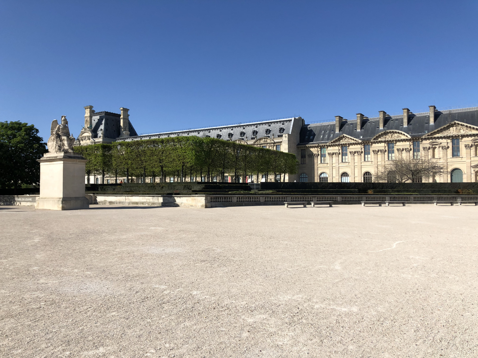 รูปถ่าย ฝรั่งเศส(France) ปารีสช่วงล็อกดาวน์(Paris lockdown) 2020-04 13