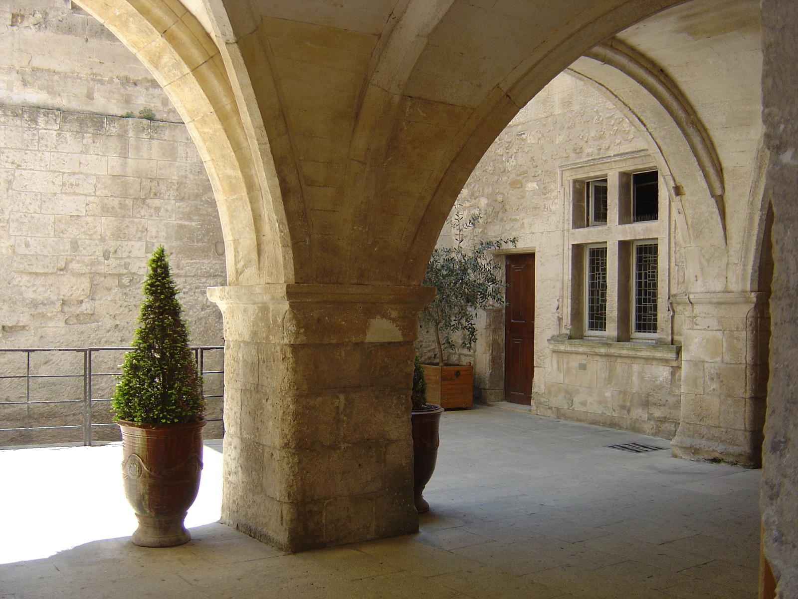 รูปถ่าย ฝรั่งเศส(France) เลส์โบเดอโพรว็องซ์(Baux de Provence) 2004-08 73