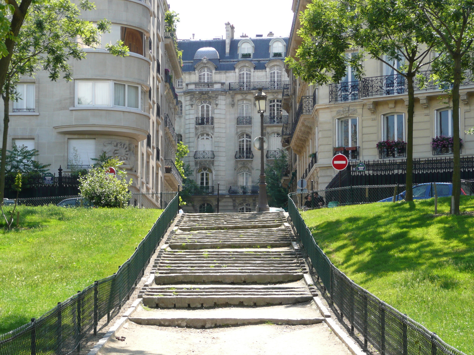 รูปถ่าย ฝรั่งเศส(France) ปารีส(Paris) ถนนฟอช(Avenue Foch) 2007-06 200