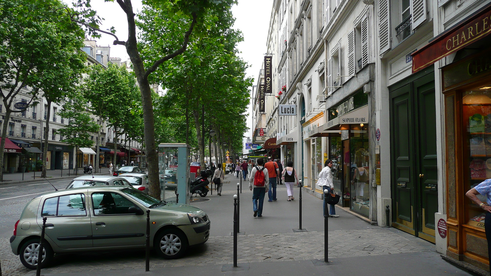 รูปถ่าย ฝรั่งเศส(France) ปารีส(Paris) คุ้มที่ 8(8th Arrondissement) ถนนทรงเช(Rue Tronchet) 2007-05 9