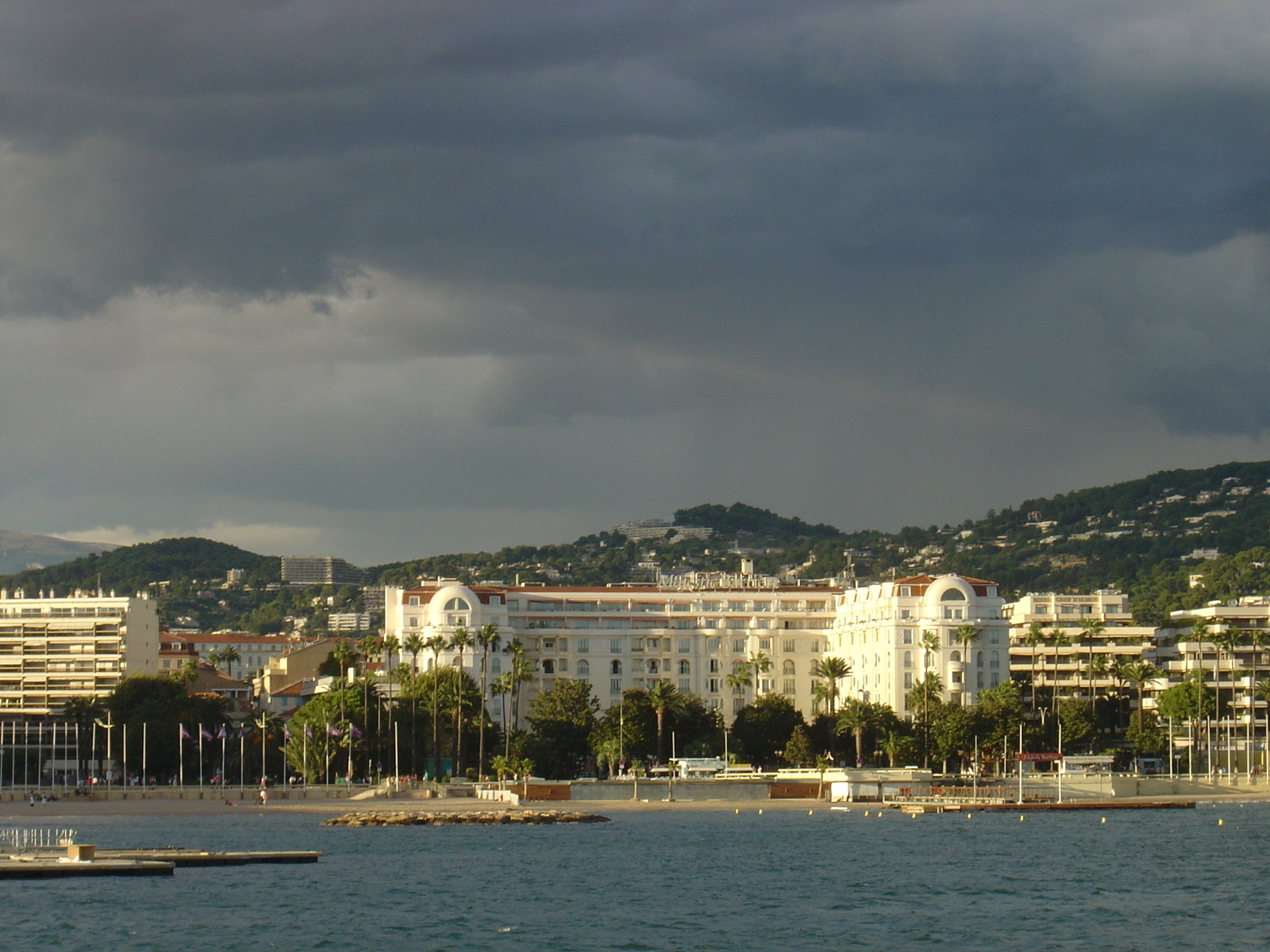 รูปถ่าย ฝรั่งเศส(France) คานส์(Cannes) 2005-10 24
