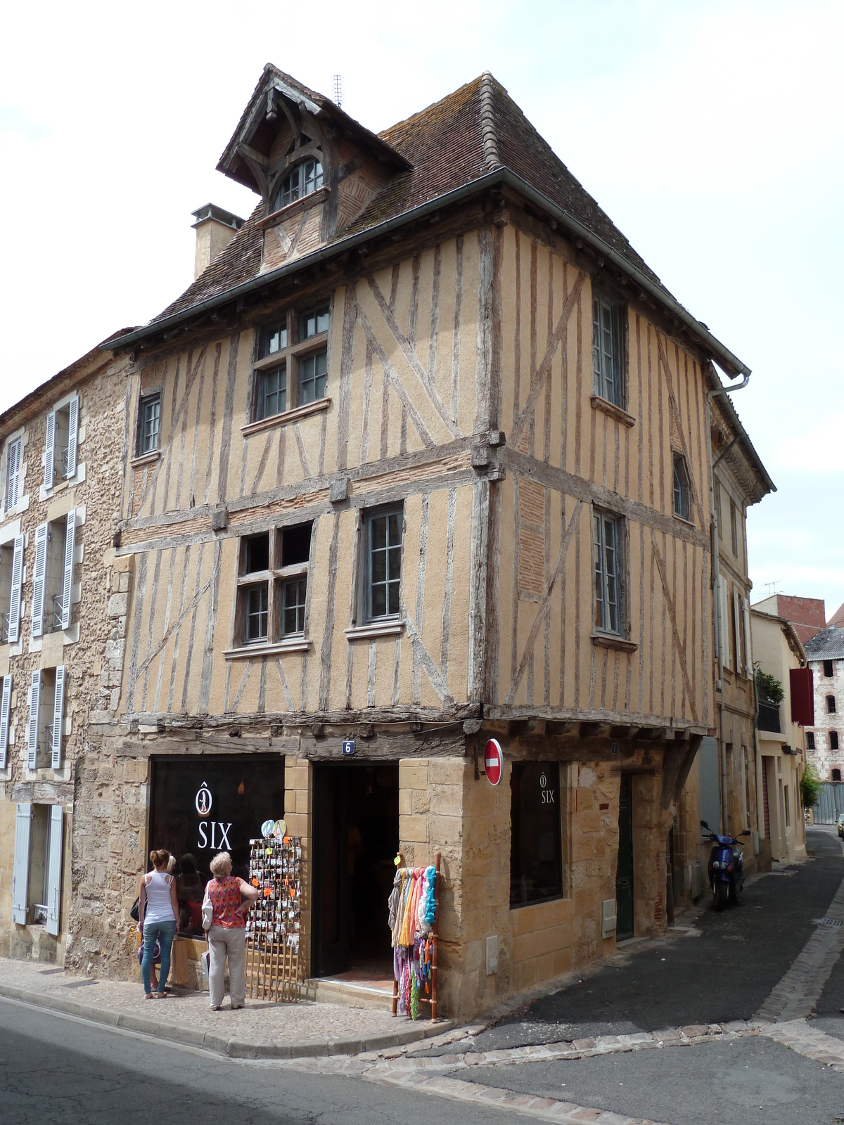 รูปถ่าย ฝรั่งเศส(France) แบร์เฌอรัก(Bergerac) 2010-08 0