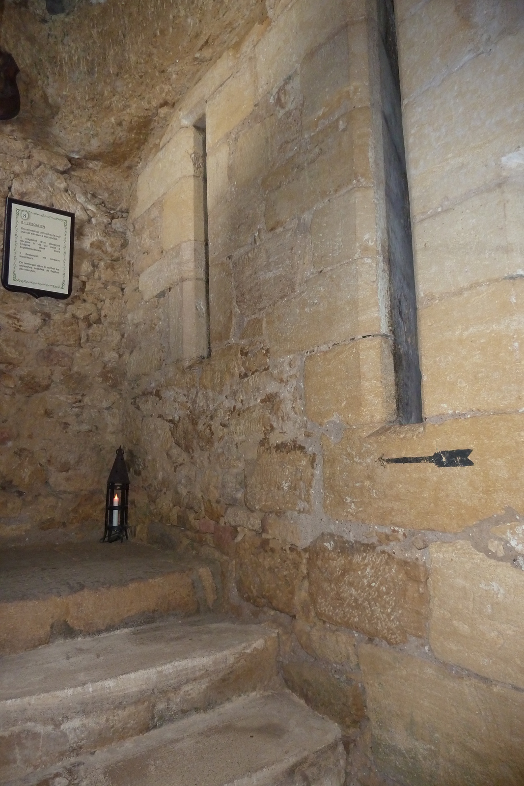 รูปถ่าย ฝรั่งเศส(France) บ้านป้อมเดอเรญัก(Maison Forte de Reignac) 2010-08 30