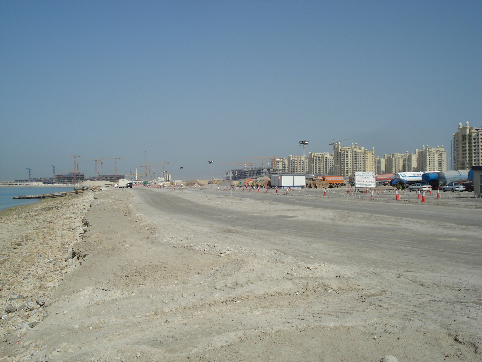 รูปถ่าย สหรัฐอาหรับเอมิเรตส์(United Arab Emirates) ดูไบ(Dubai) หาดจุมัยเราะห์(Jumeirah Beach) 2007-03 5
