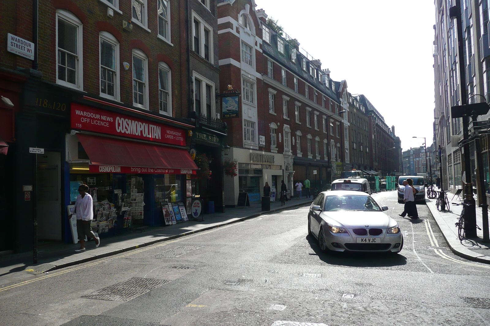 รูปถ่าย อังกฤษ(United Kingdom) ลอนดอน(London) ถนนวอร์ดอร์(Wardour Street) 2007-09 33