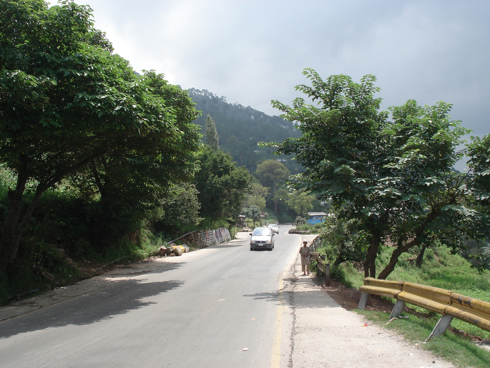รูปถ่าย ปากีสถาน(Pakistan) ถนนจากอิสลามาบัดไปมัรรี(Islamabad to Murree road) 2006-08 39