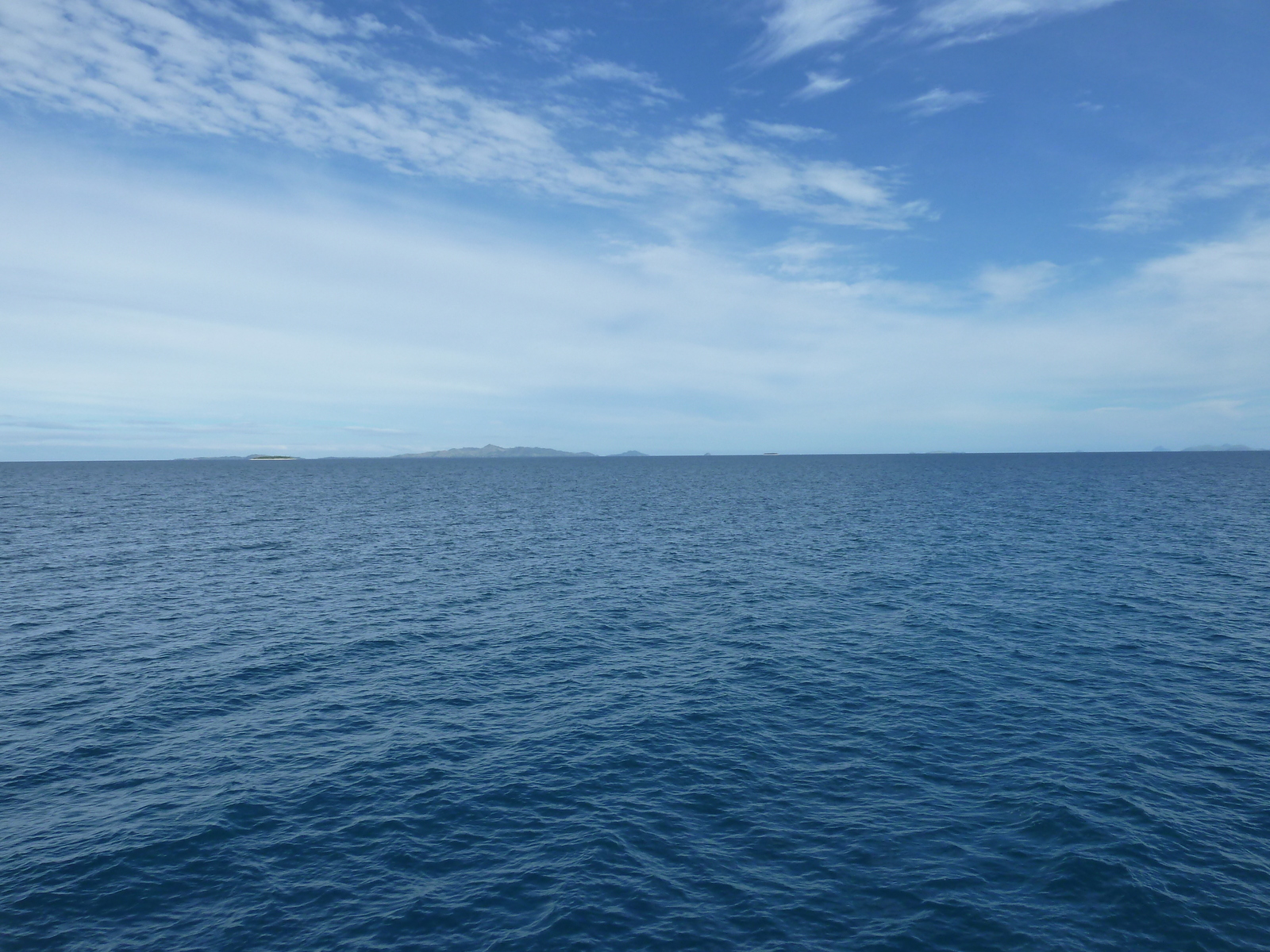 รูปถ่าย ฟิจิ(Fiji) จากเดนาเราไปเกาะโตโกรีกี(Denarau to Tokoriki Island) 2010-05 15
