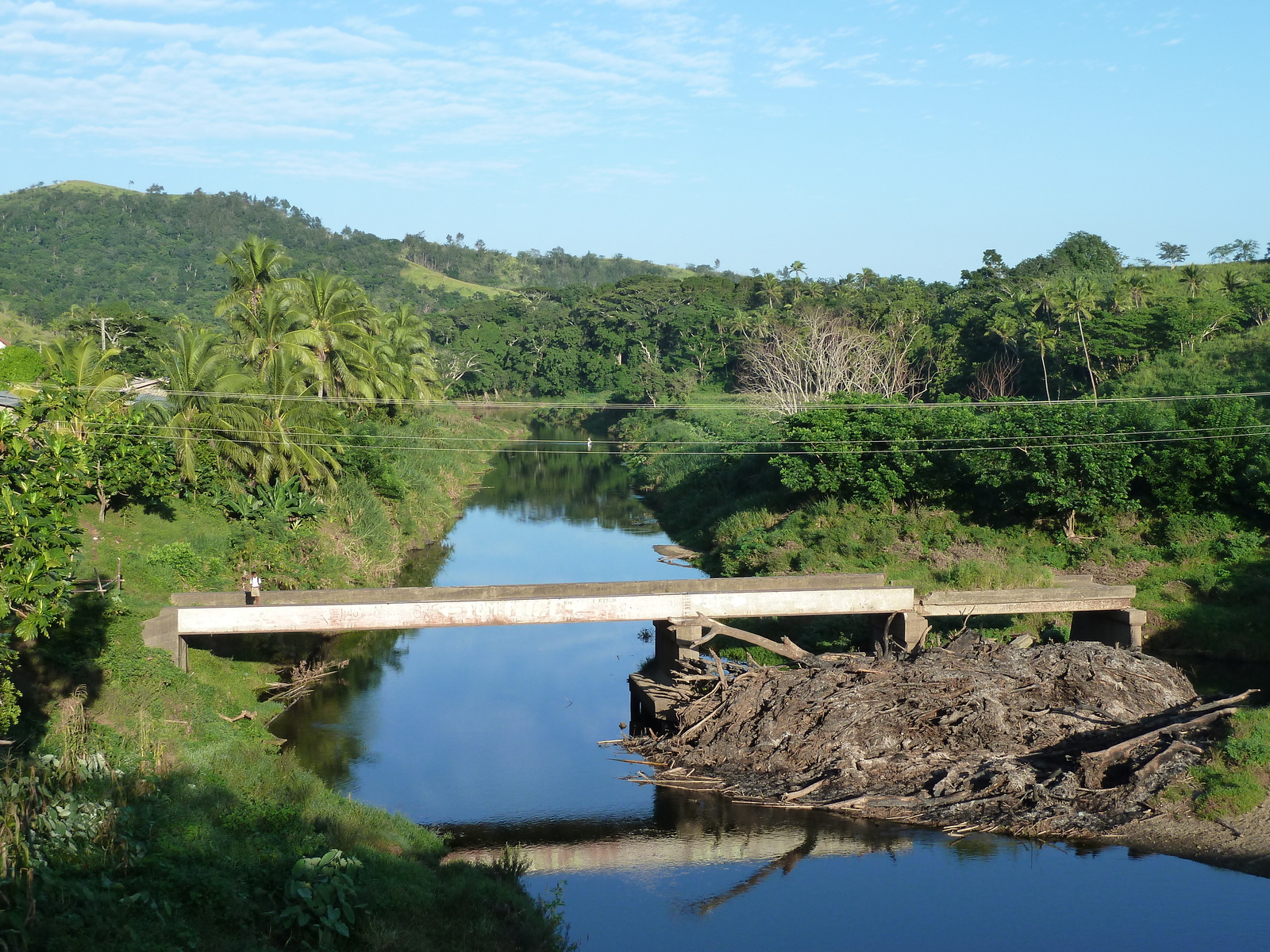 รูปถ่าย ฟิจิ(Fiji) ถนนจากนาดีไปซิงกาโตกา(Nadi to Sigatoka road) 2010-05 33