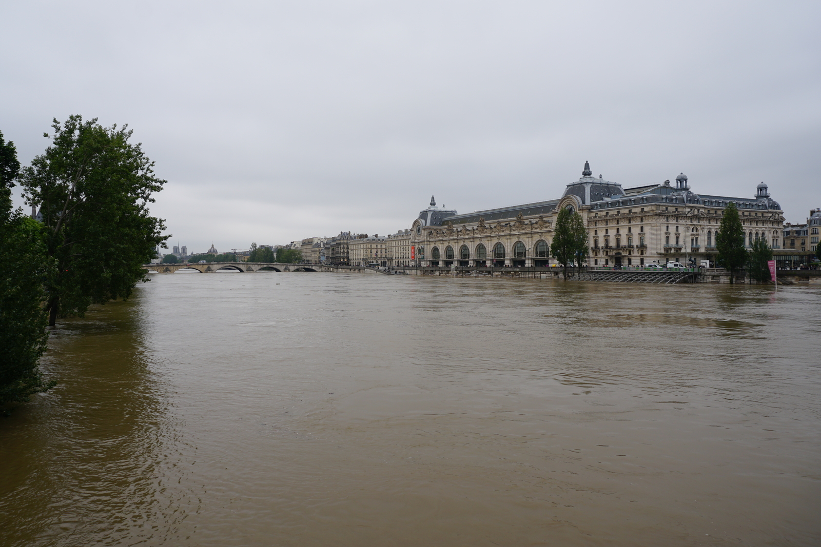 รูปถ่าย ฝรั่งเศส(France) ปารีส(Paris) แม่น้ำแซน(Seine river) 2016-06 57