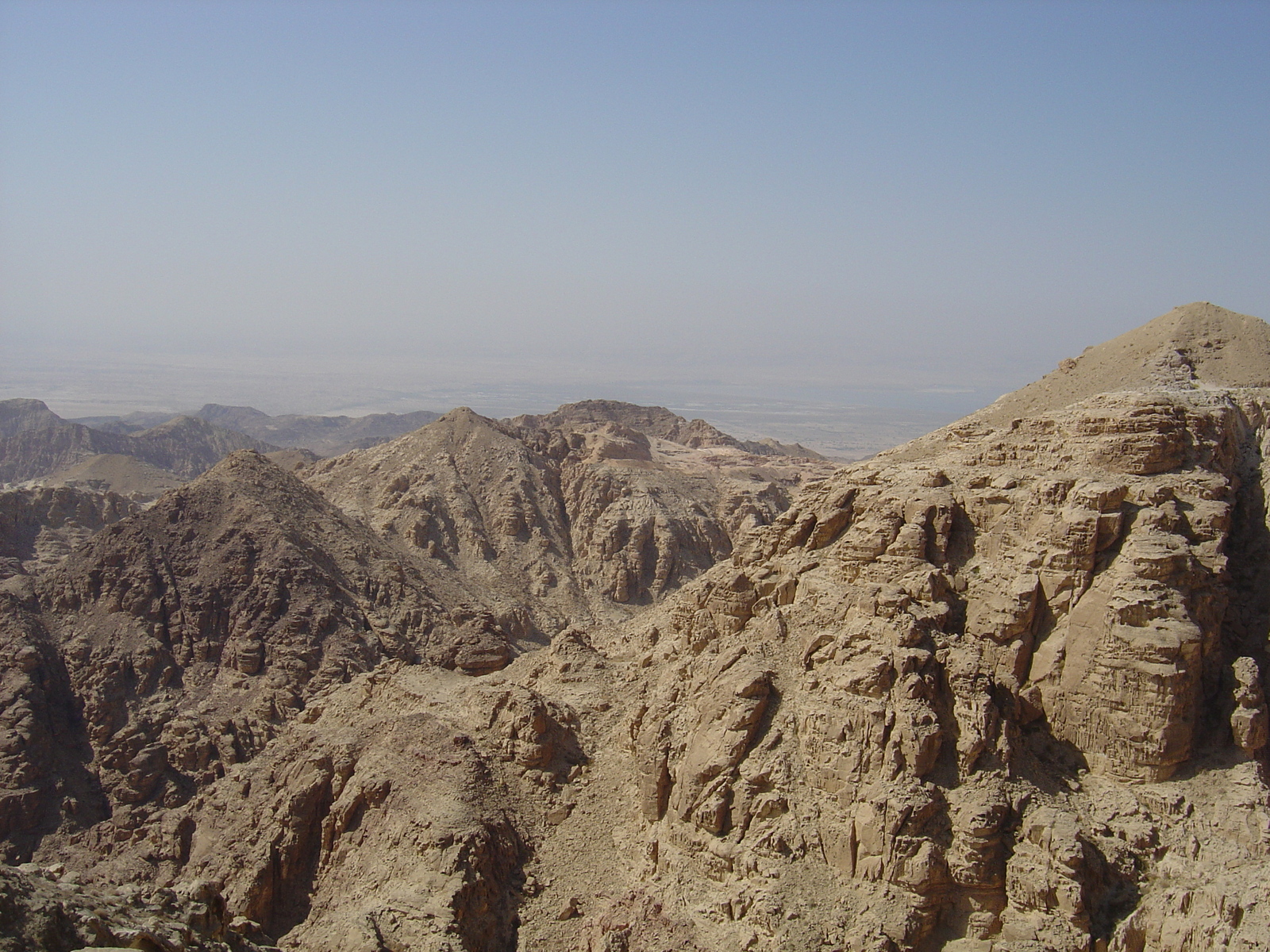 รูปถ่าย จอร์แดน(Jordan) ถนนจากอัฏฏอฟีละฮ์ไปฟีฟา(At Tafila to Fifa road) 2004-10 8
